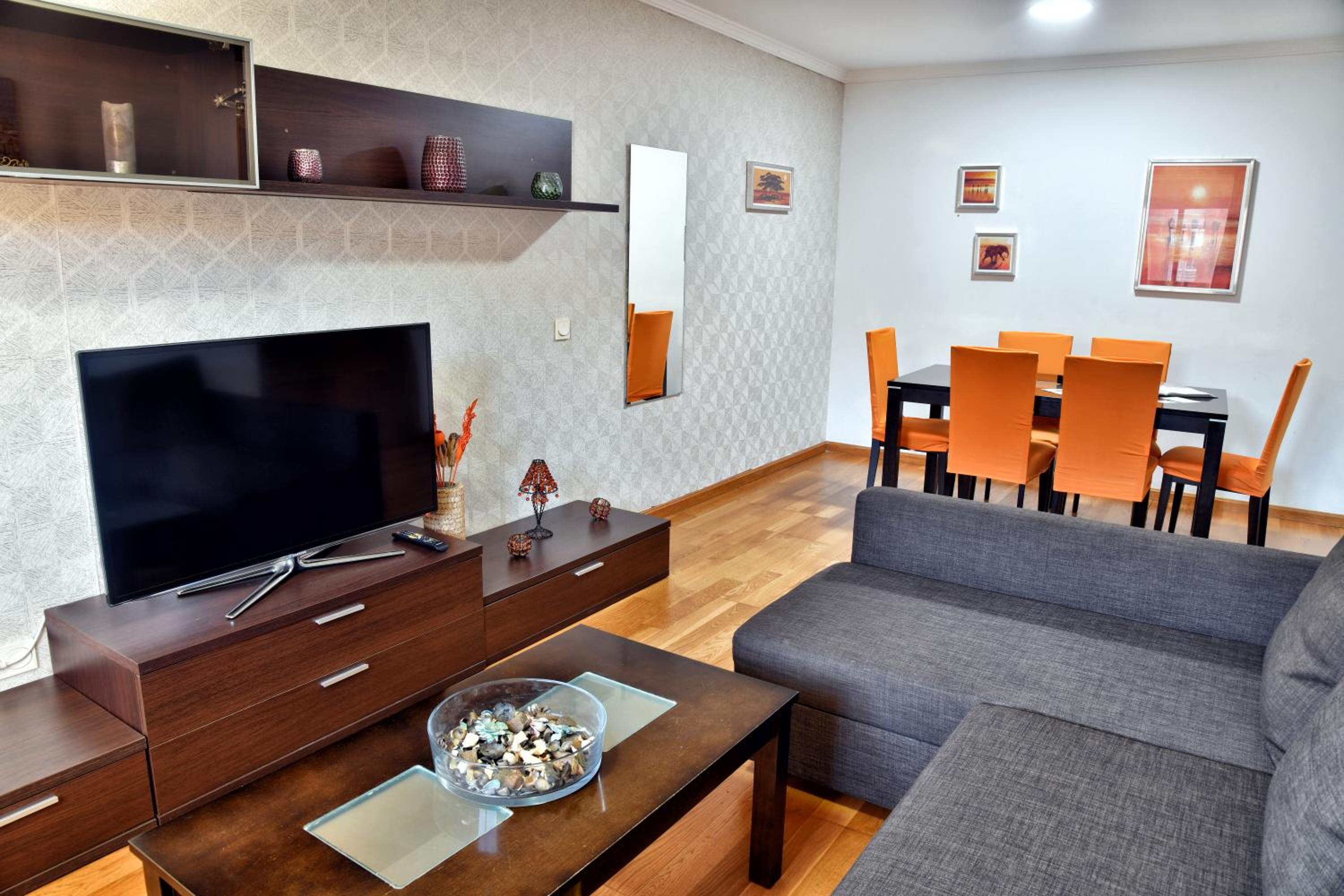 WonderStays Apartamentos La Estación