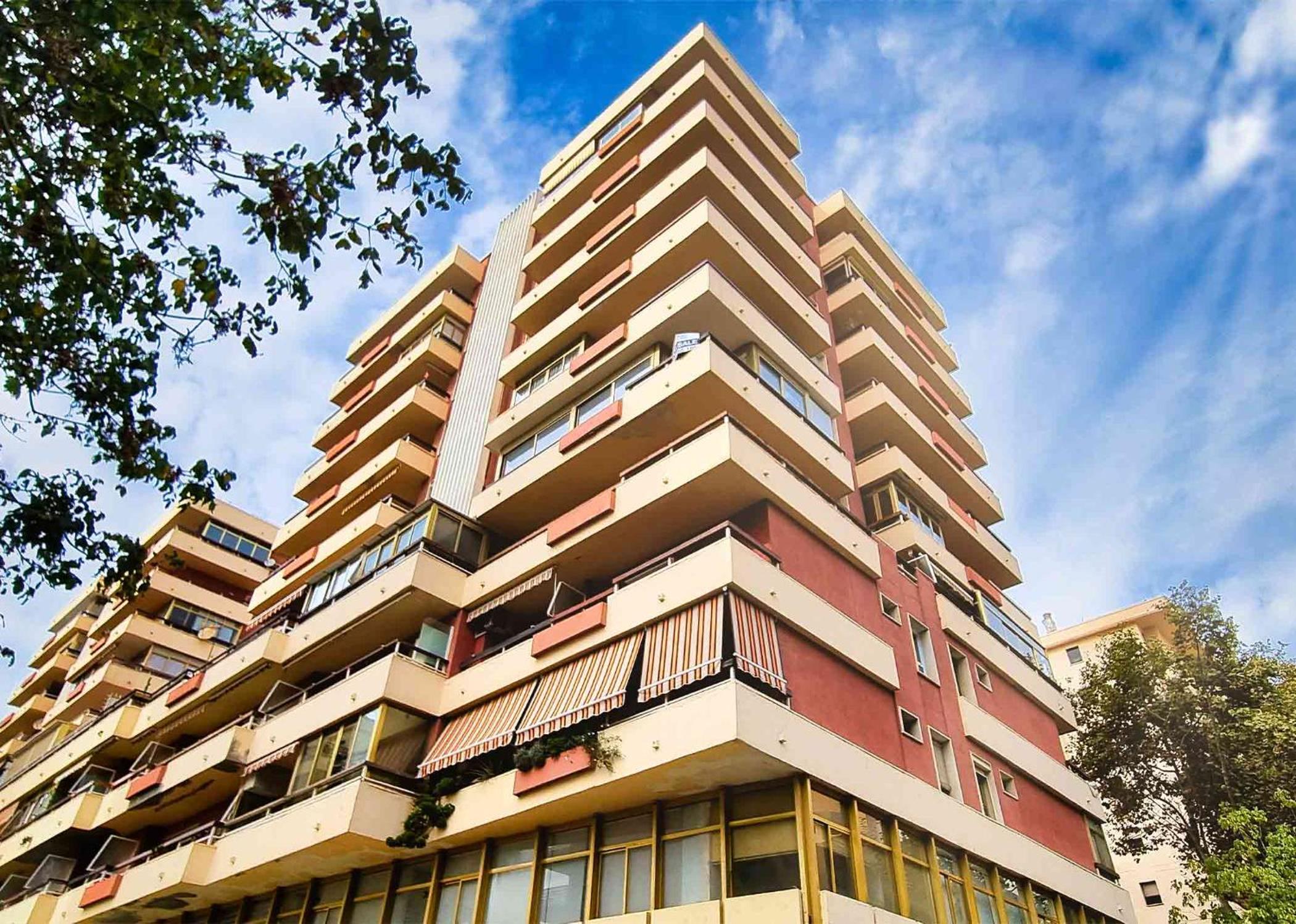 Marino II 206. Great studio second-line to the beach in Marbella centre. view 3
