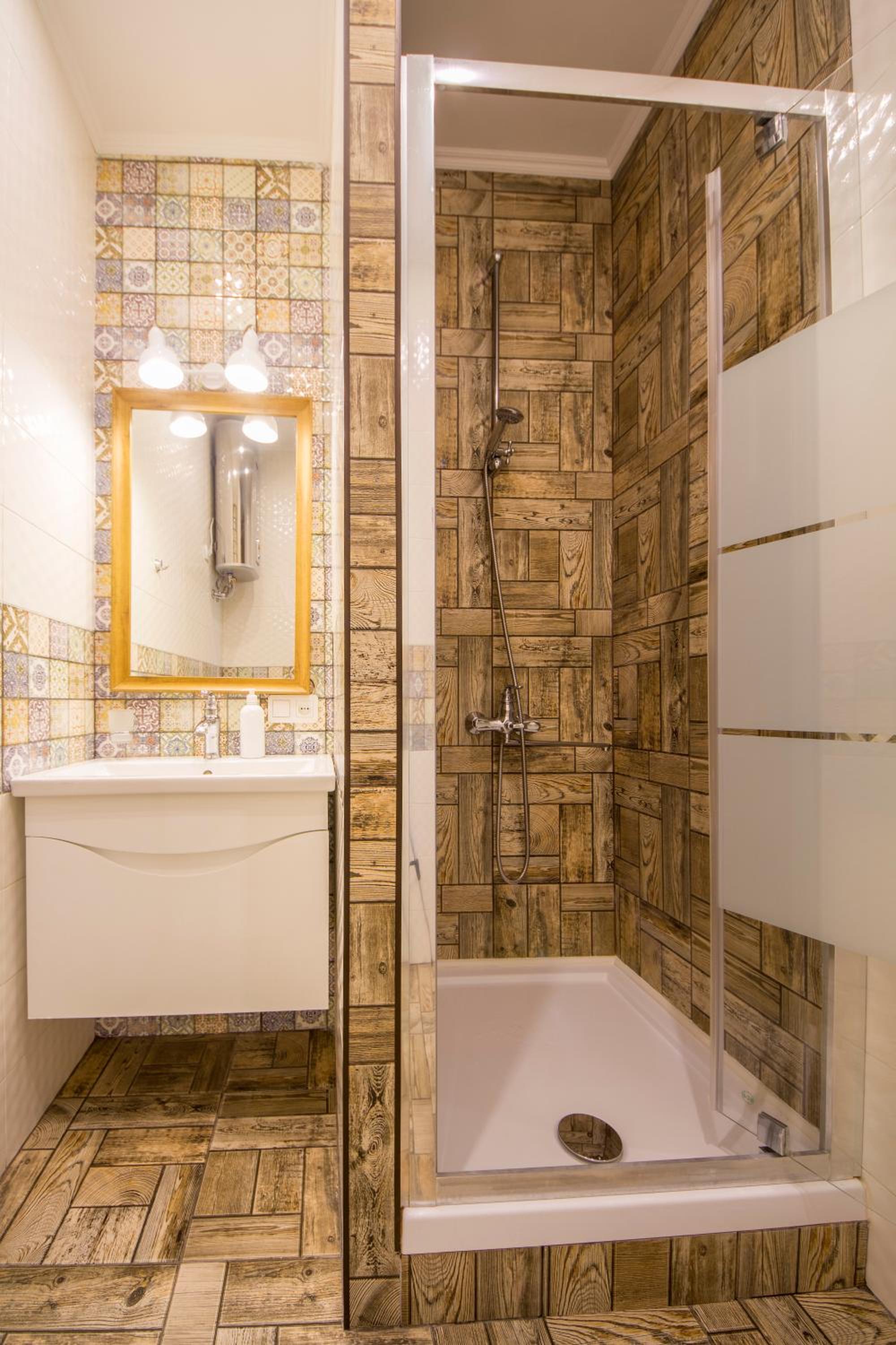 Design Apartments on Velyka Vasylkivska 42 view 4