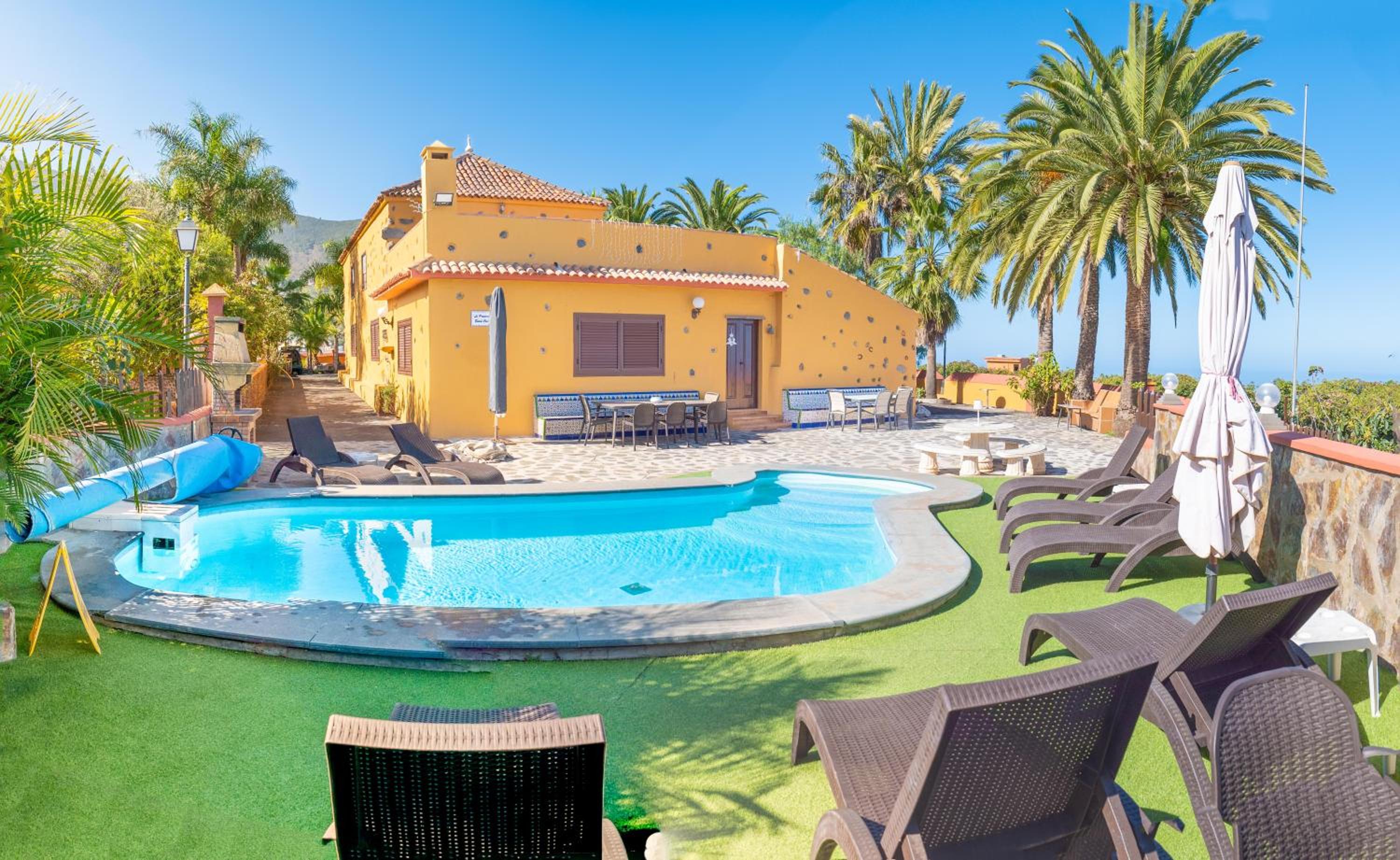 Hotel Pradera de Melo Heated Pool on request-Wifi-BBQ - Image 1