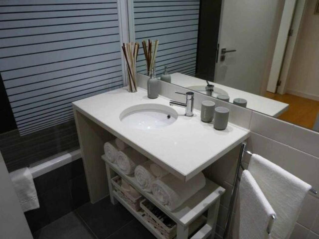 Bairrus Lisbon Apartments Mourisca view 3