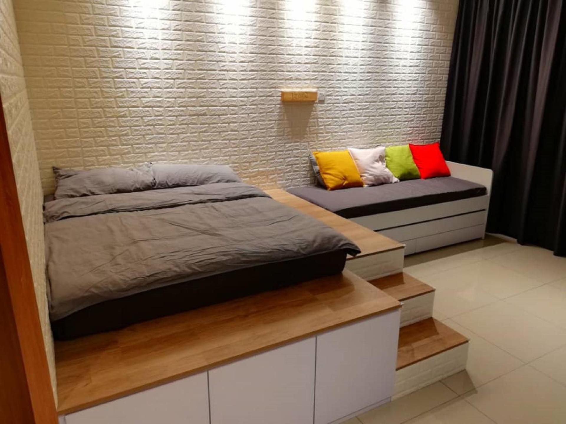 93-Palazio Studio For 4pax Street City view