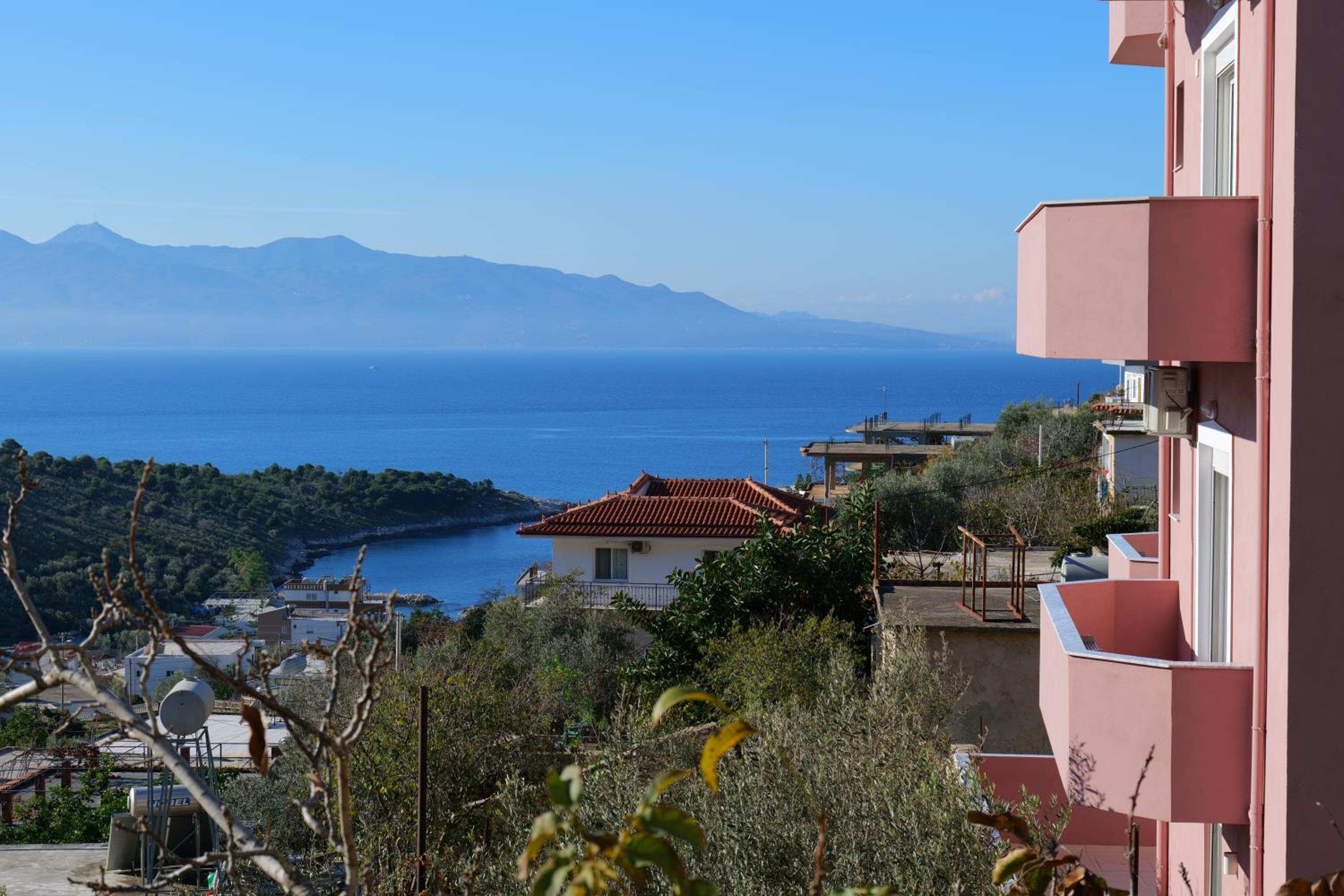 Pink Holiday Sarande