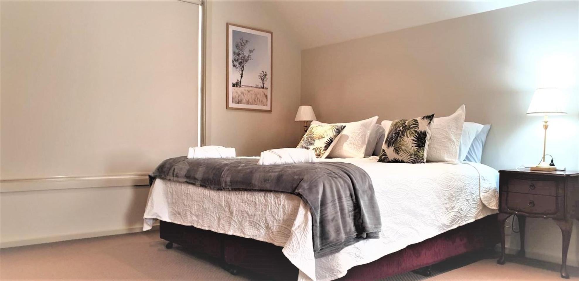 Central Villa/Two King beds/Disabled/Family/Pets