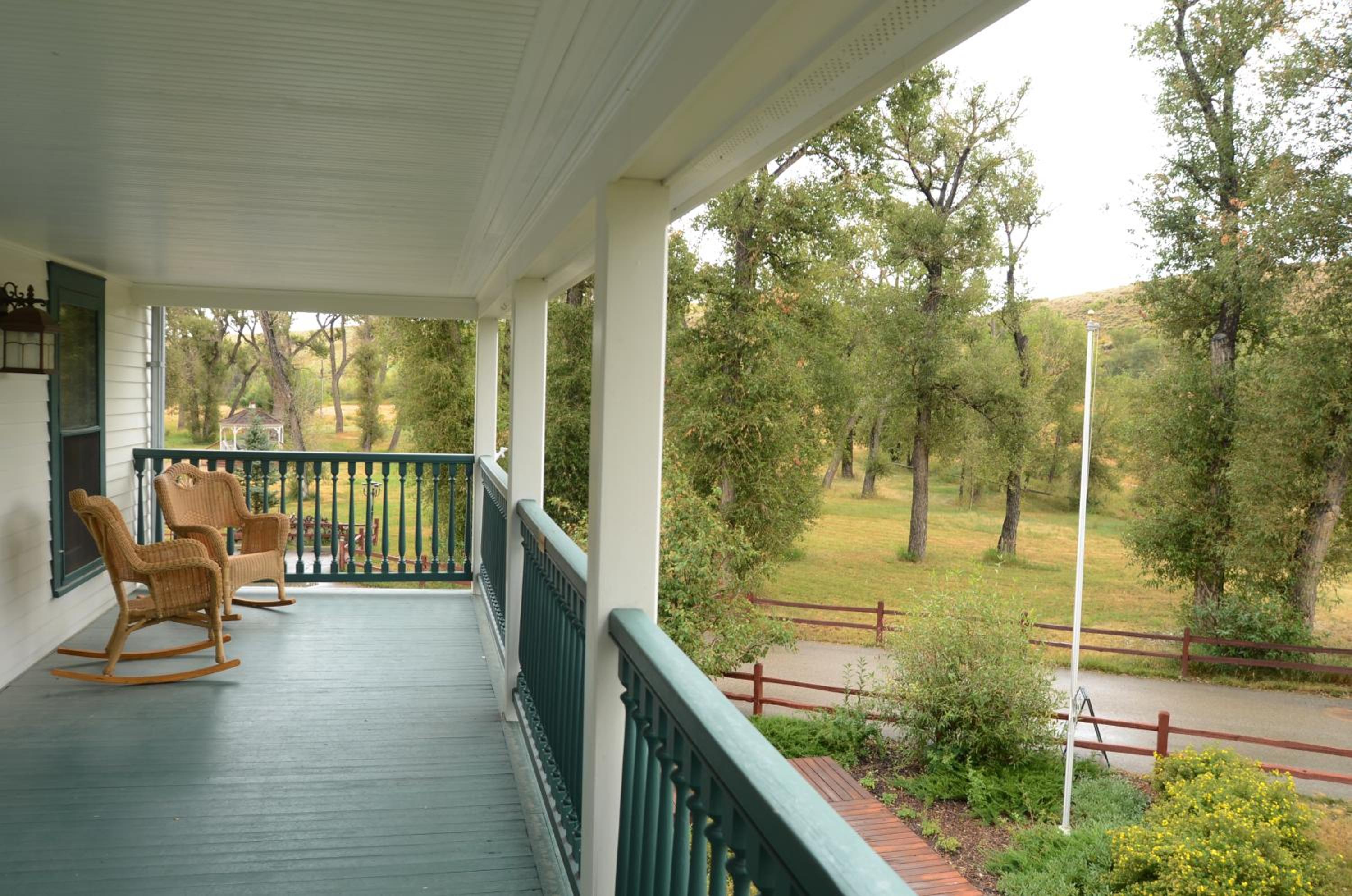 The Historic Elk Mountain Hotel