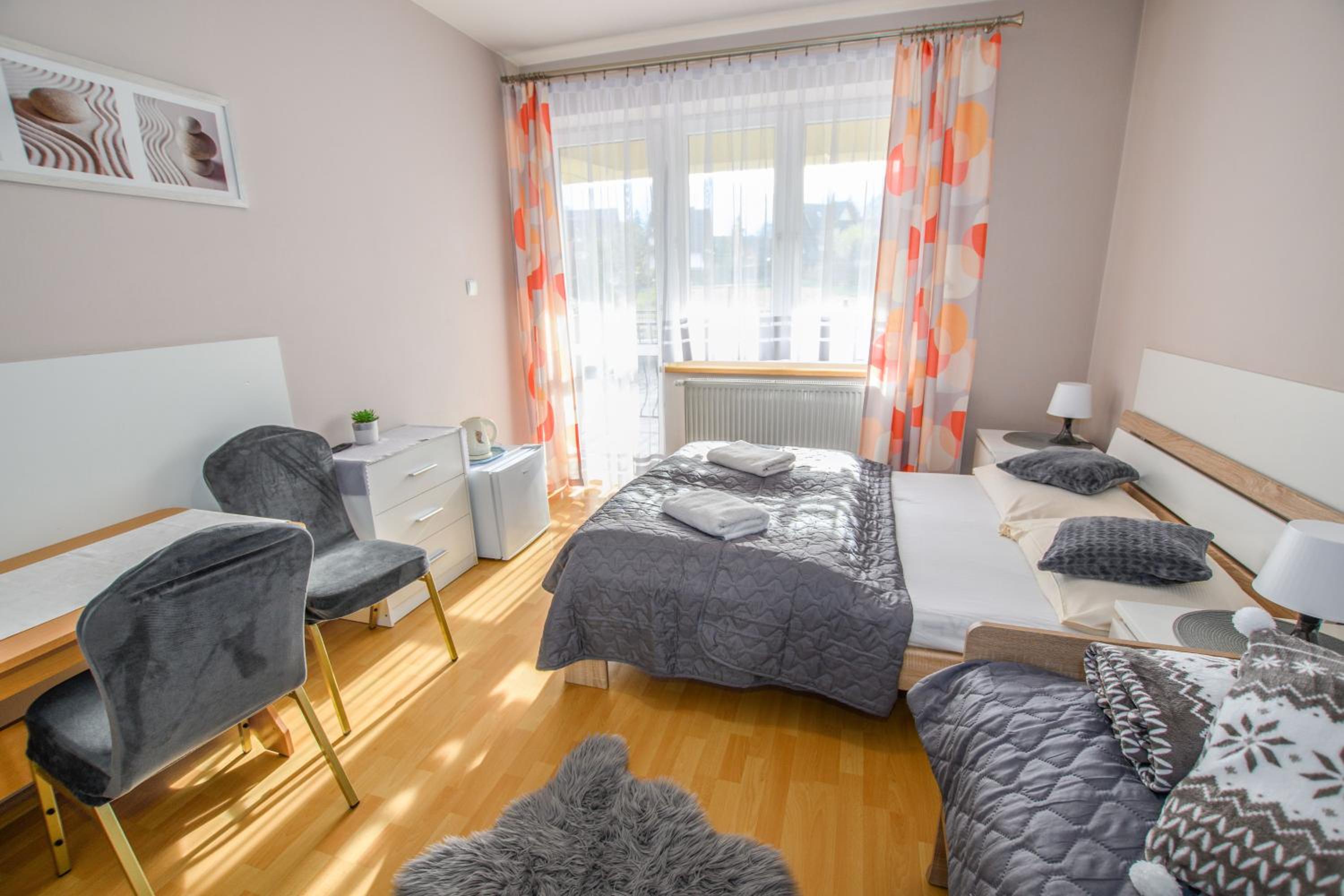 Villa Broniewskiego view 4