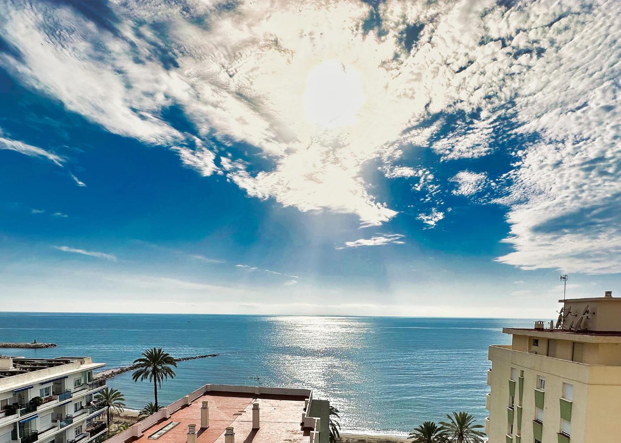 Magnificent One Bedroom Apartment in Marbella Center