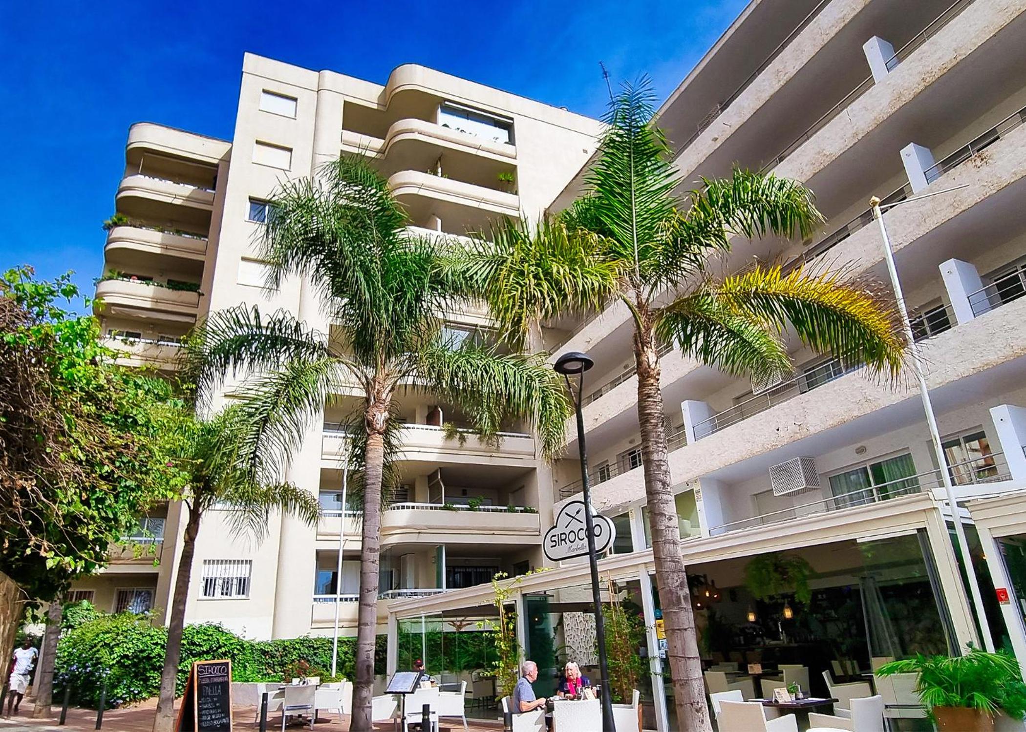 Magnificent One Bedroom Apartment in Marbella Center