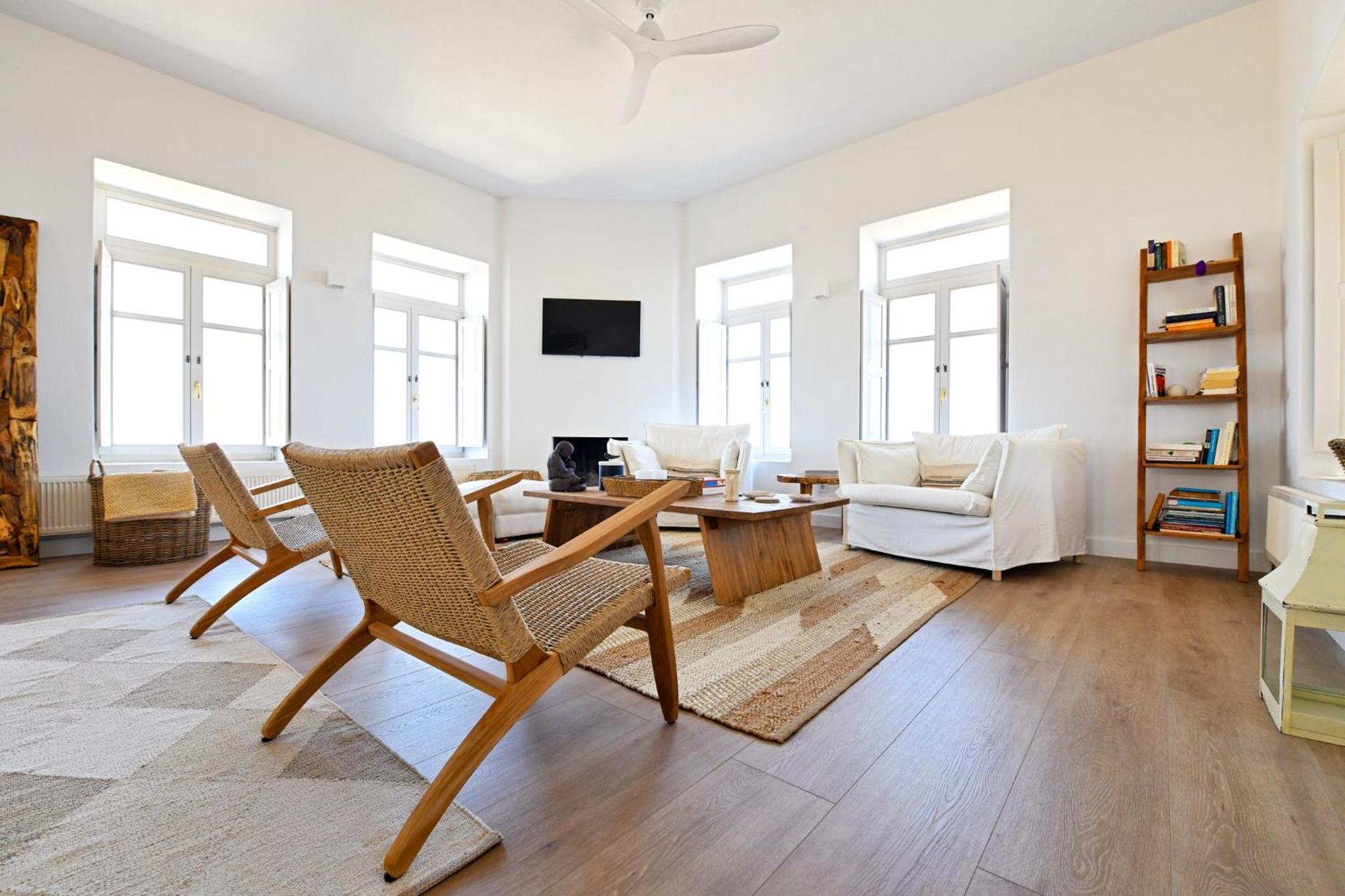 Luxurious modern villa with a fantastic sea view view 5