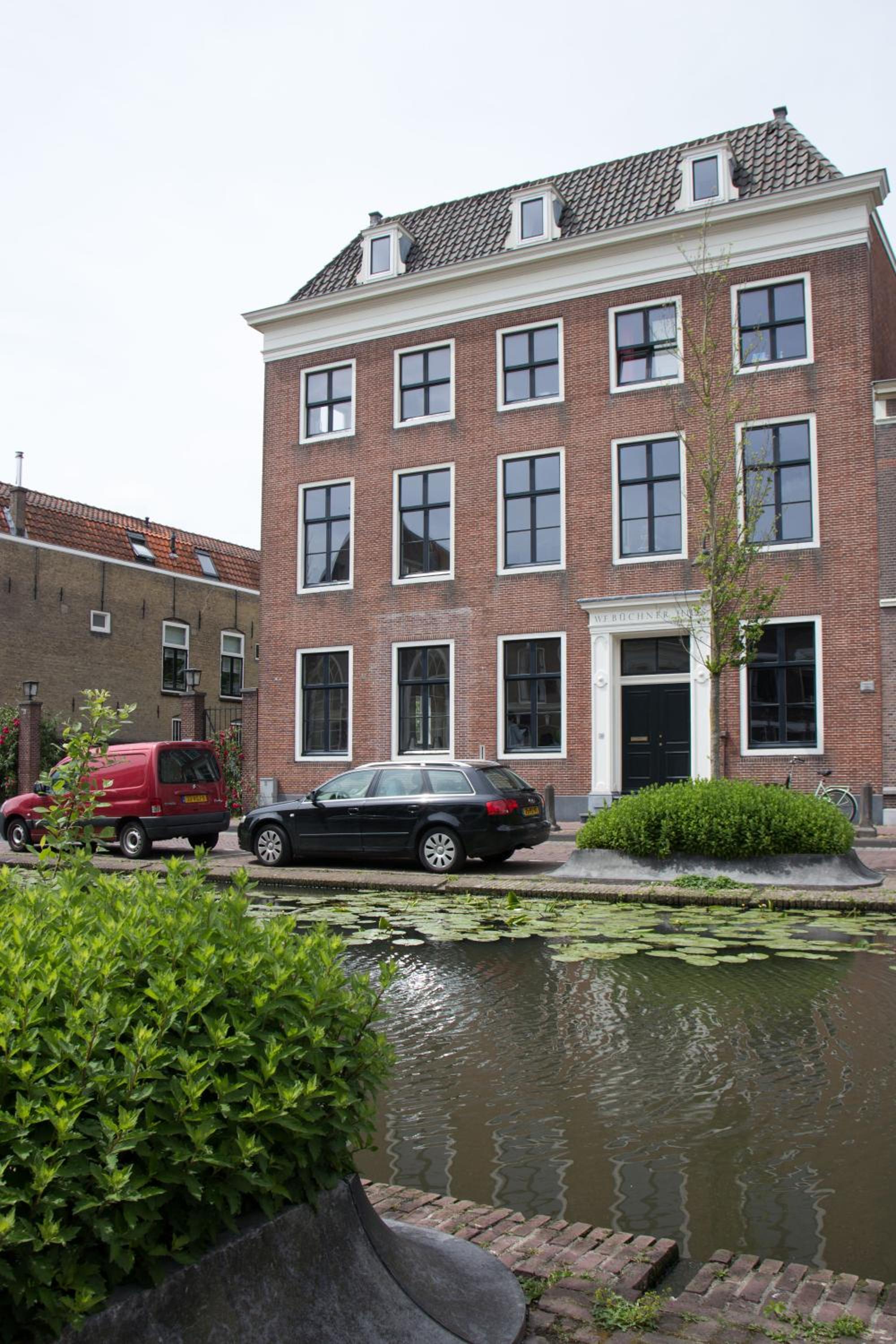 Canal House in Historic City Center Gouda