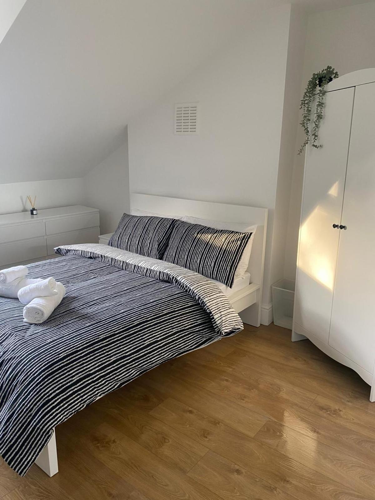 A beautiful newly renovated home: The Arlingford view 2