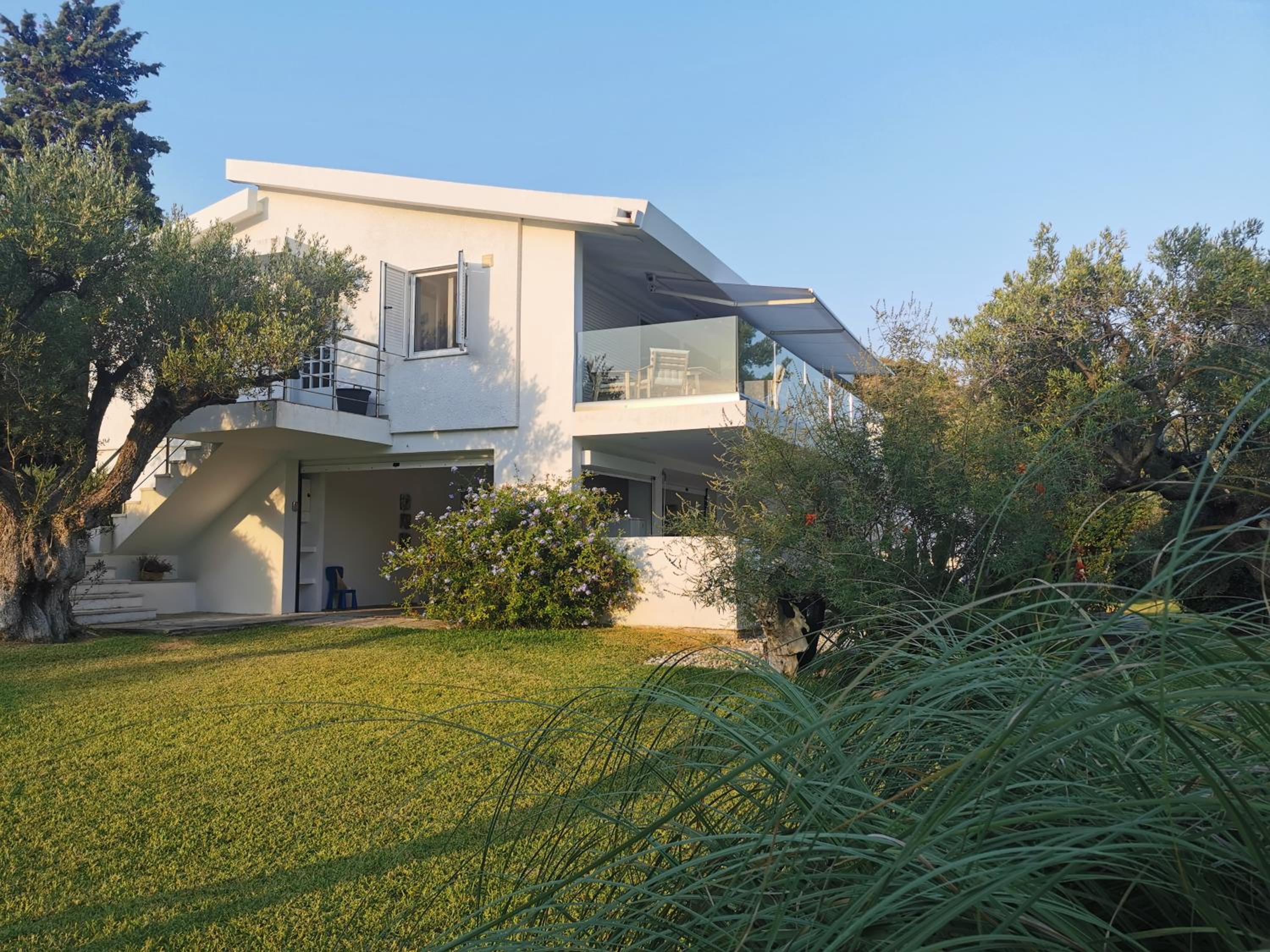 Dream sea front summer Vila view 3