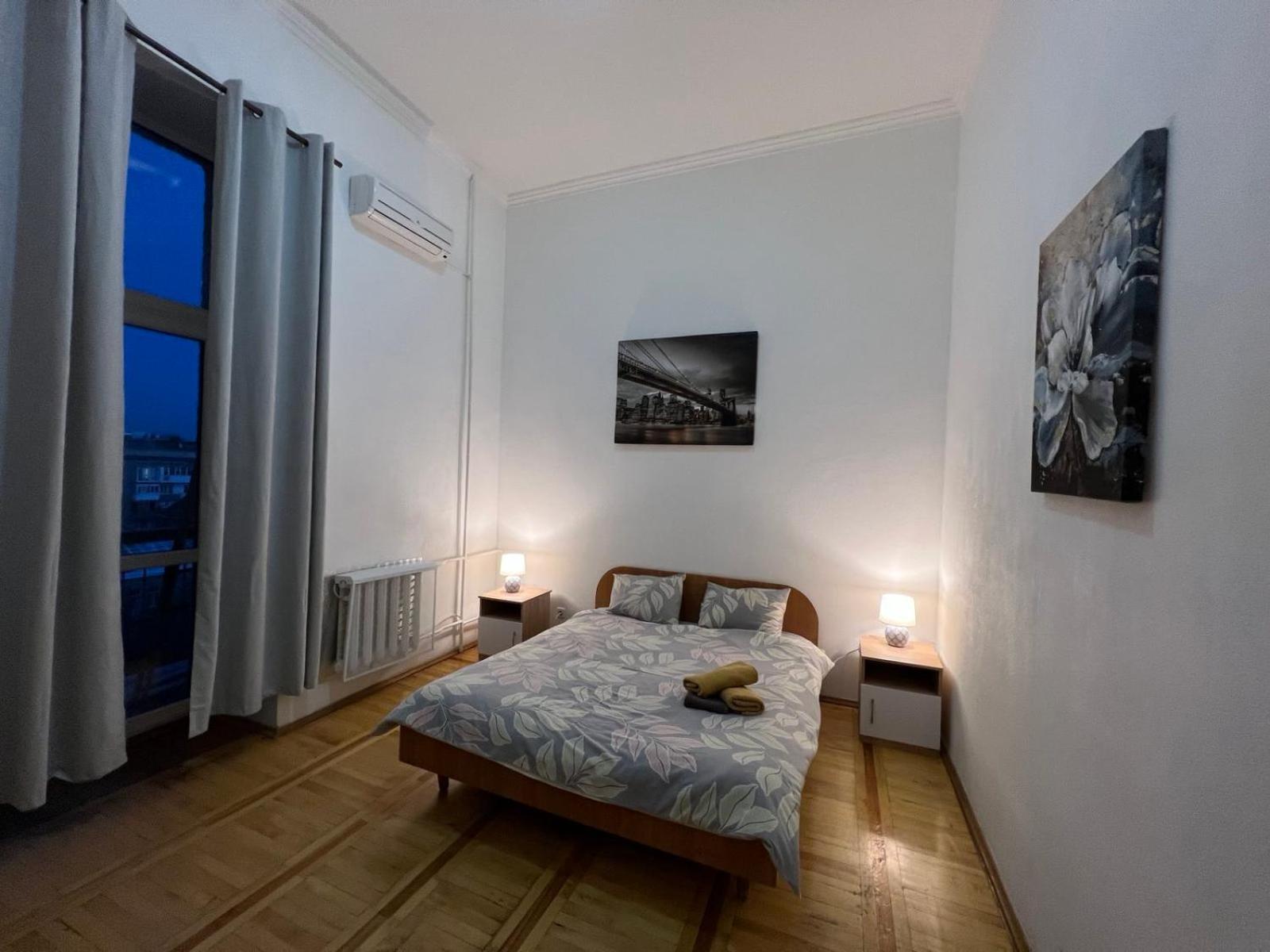 Apartment in the historic center view 3