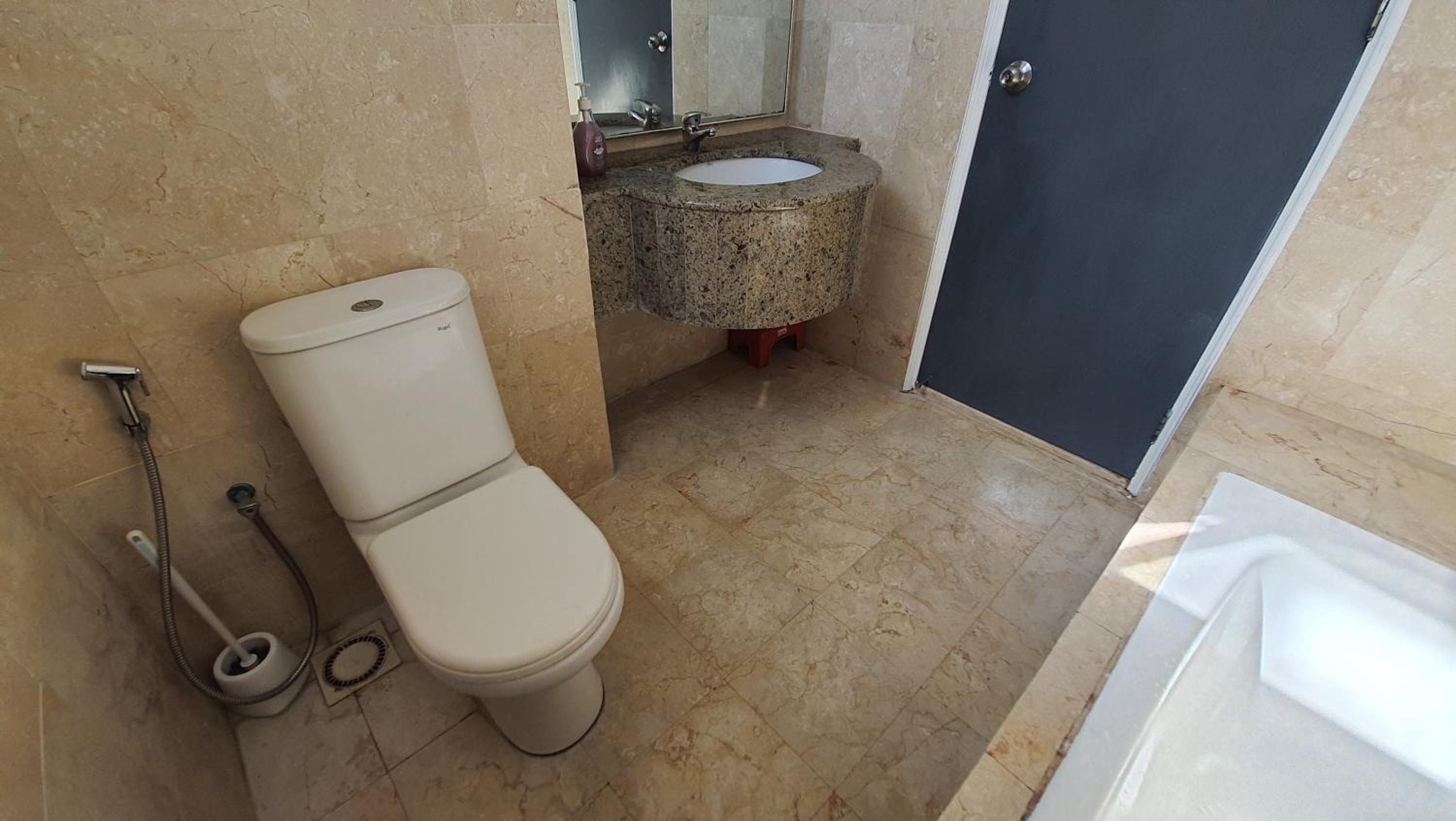Homestay Jalan Tun Razak walking distance IJN, HKL, MRT Raja Uda, PUSRAWI, KPJ, PERKESO, Istana Budaya Гостевой дом Куала-Лумпур โฮมสเตย์ กัวลาลัมเปอร์