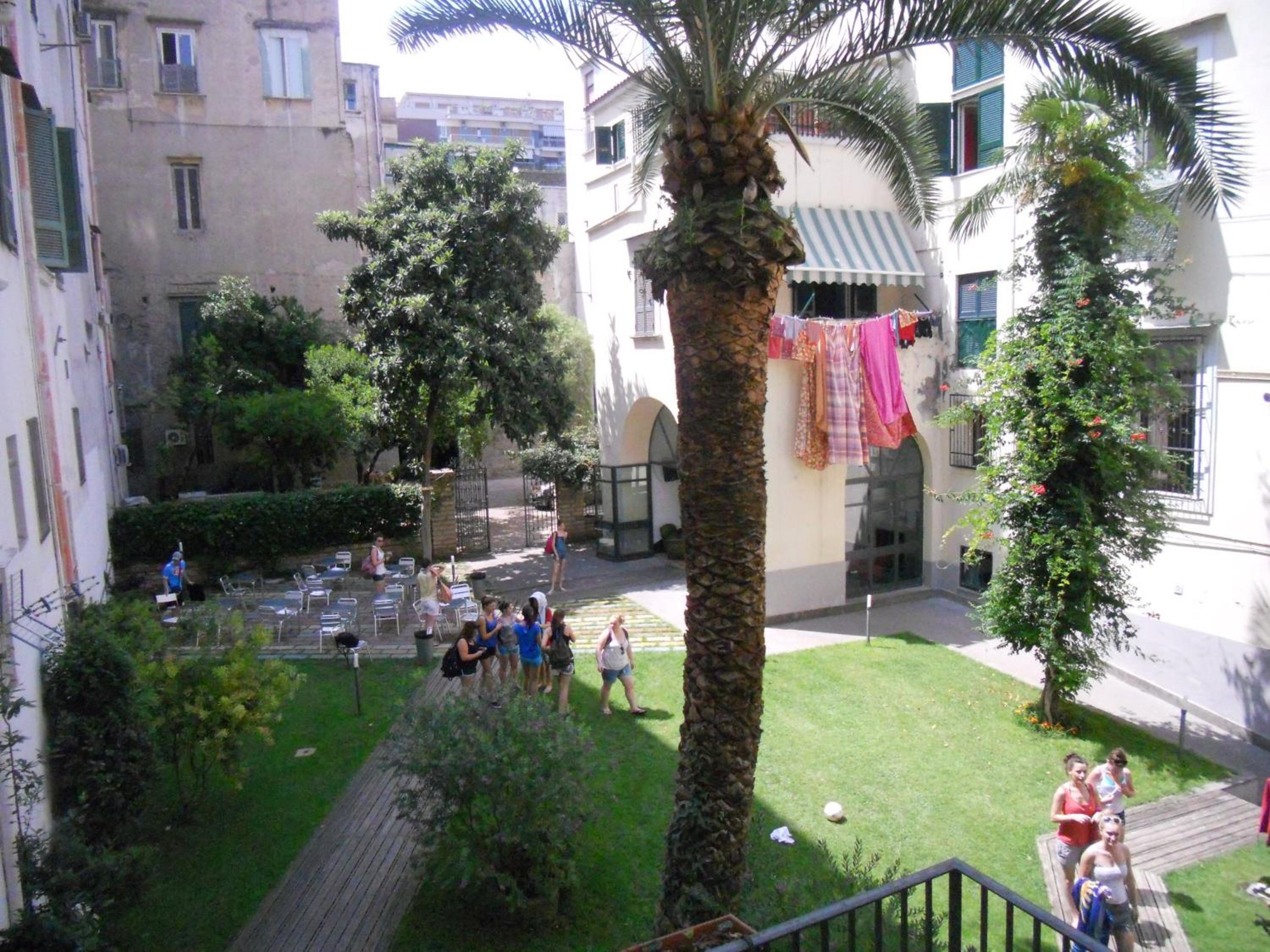 La Controra Hostel Naples