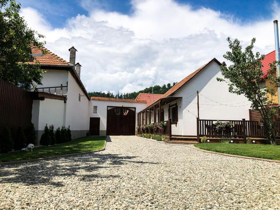 Casa Matteo - Rustic & cosy getaway in Zărnești, photo 55