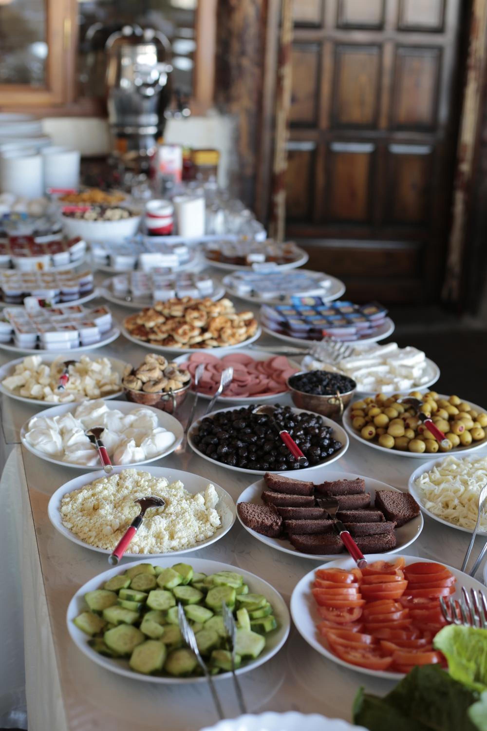 Travel Inn Cave Hotel - Image 10