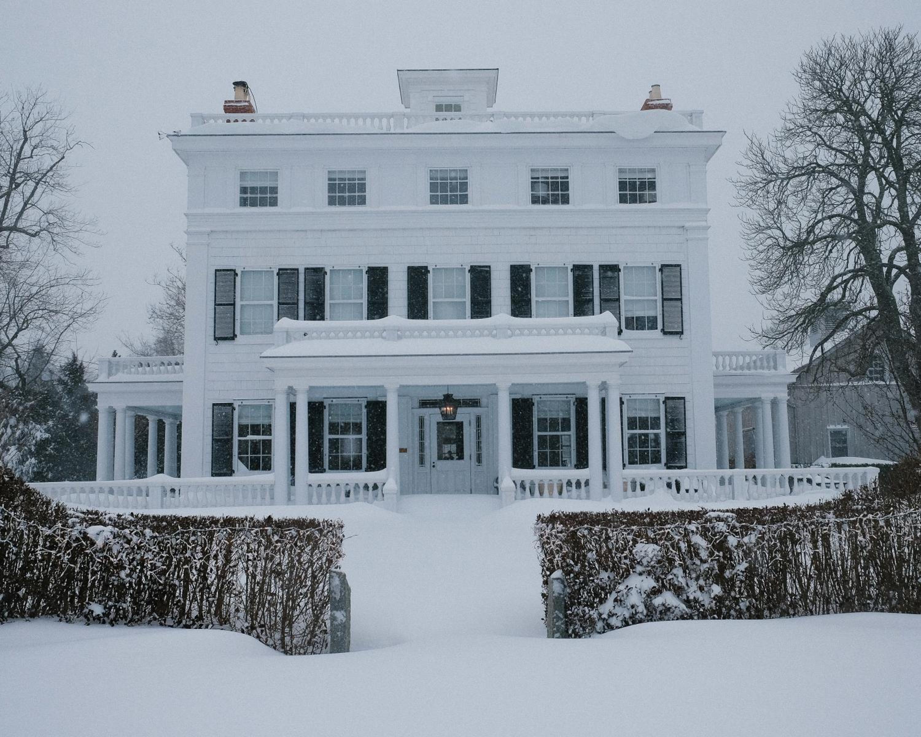 Topping Rose House