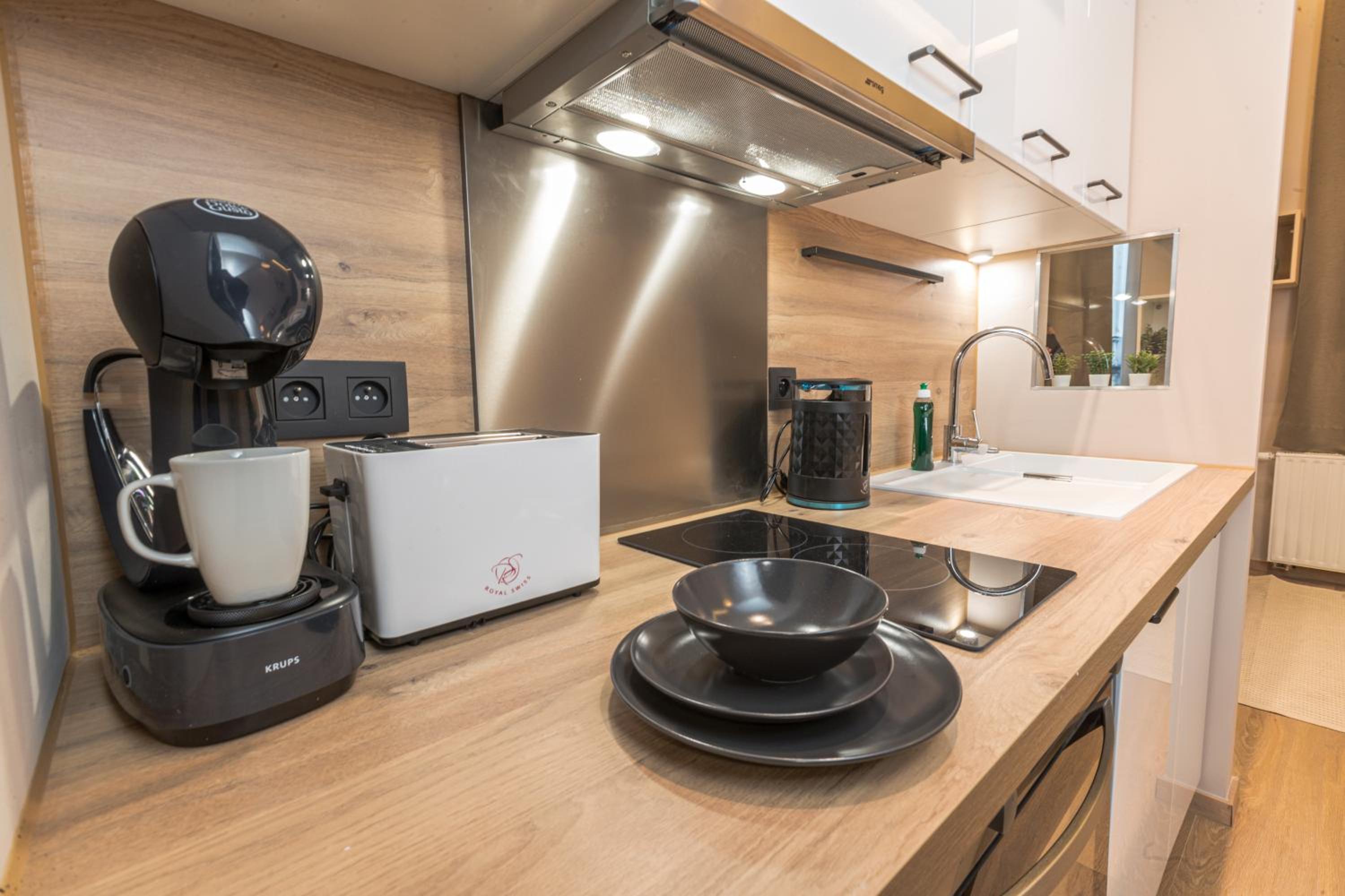 Golden Dove Luxury Aparts