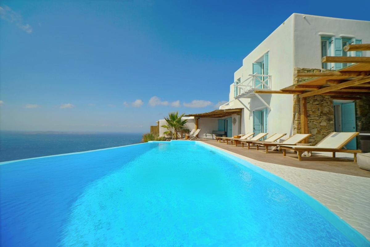 Zinas Villas
