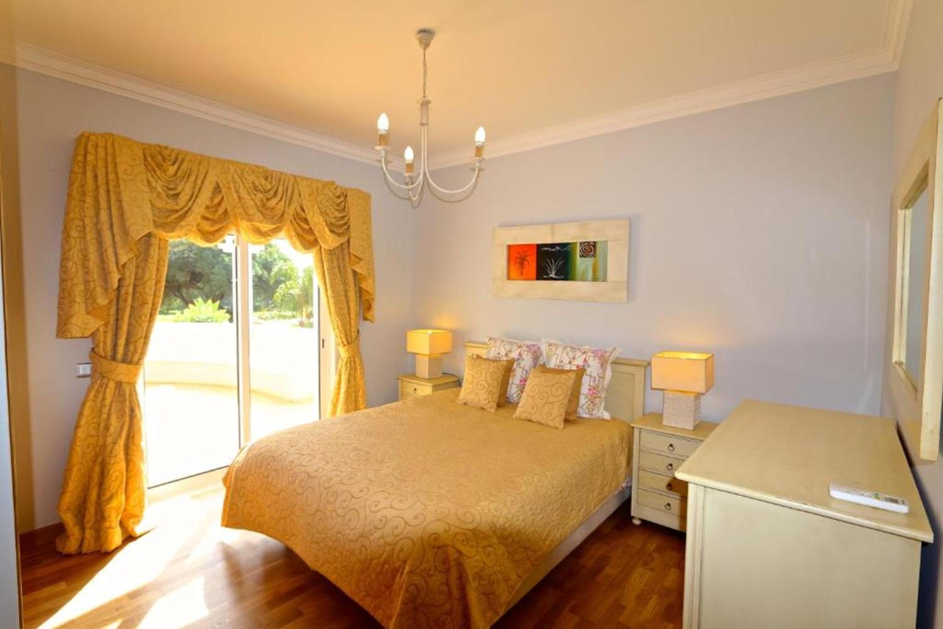 Luxury Vilamoura Villa 4 Bedrooms Villa Corvo Billiards