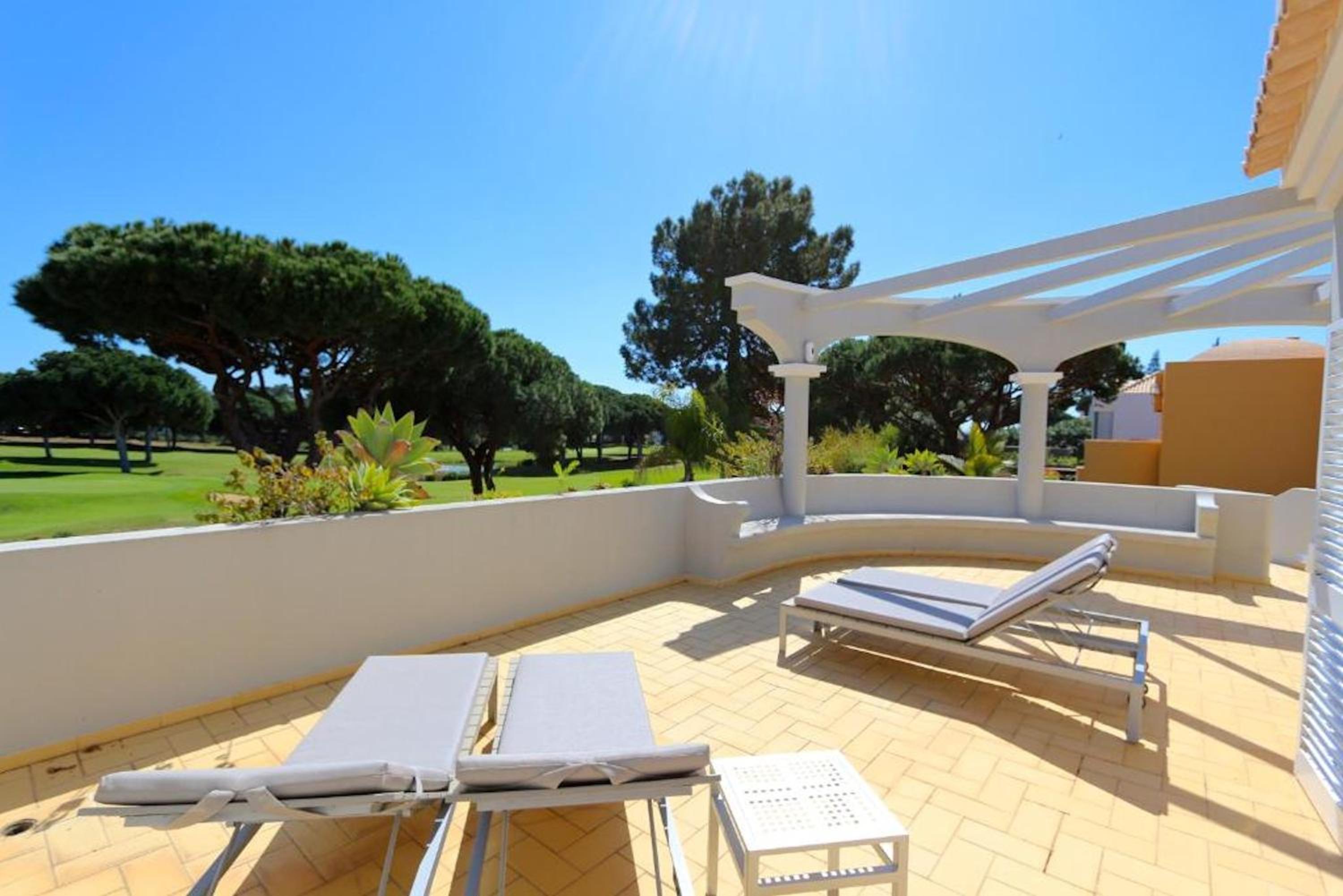 Luxury Vilamoura Villa 4 Bedrooms Villa Corvo Billiards