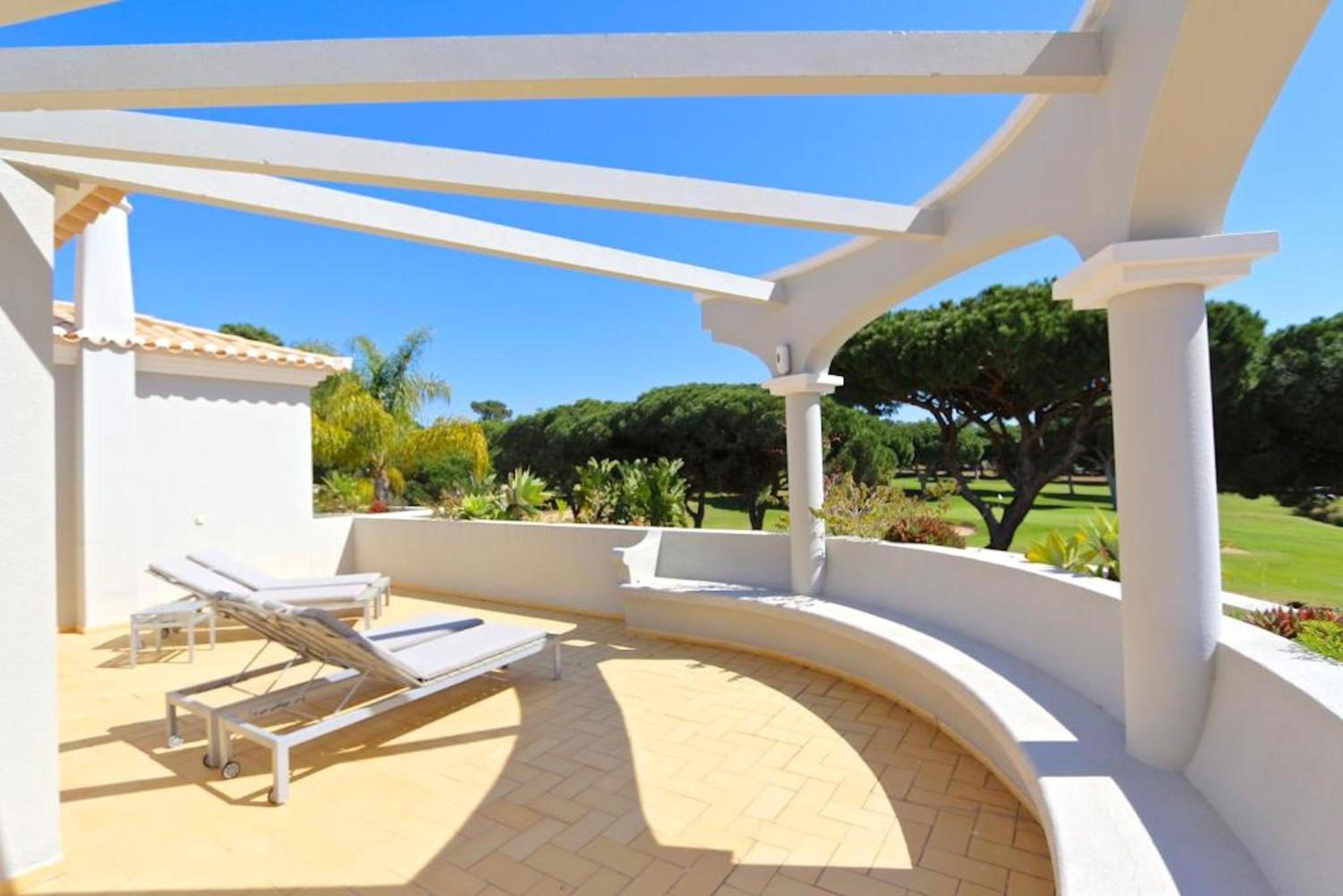 Luxury Vilamoura Villa 4 Bedrooms Villa Corvo Billiards