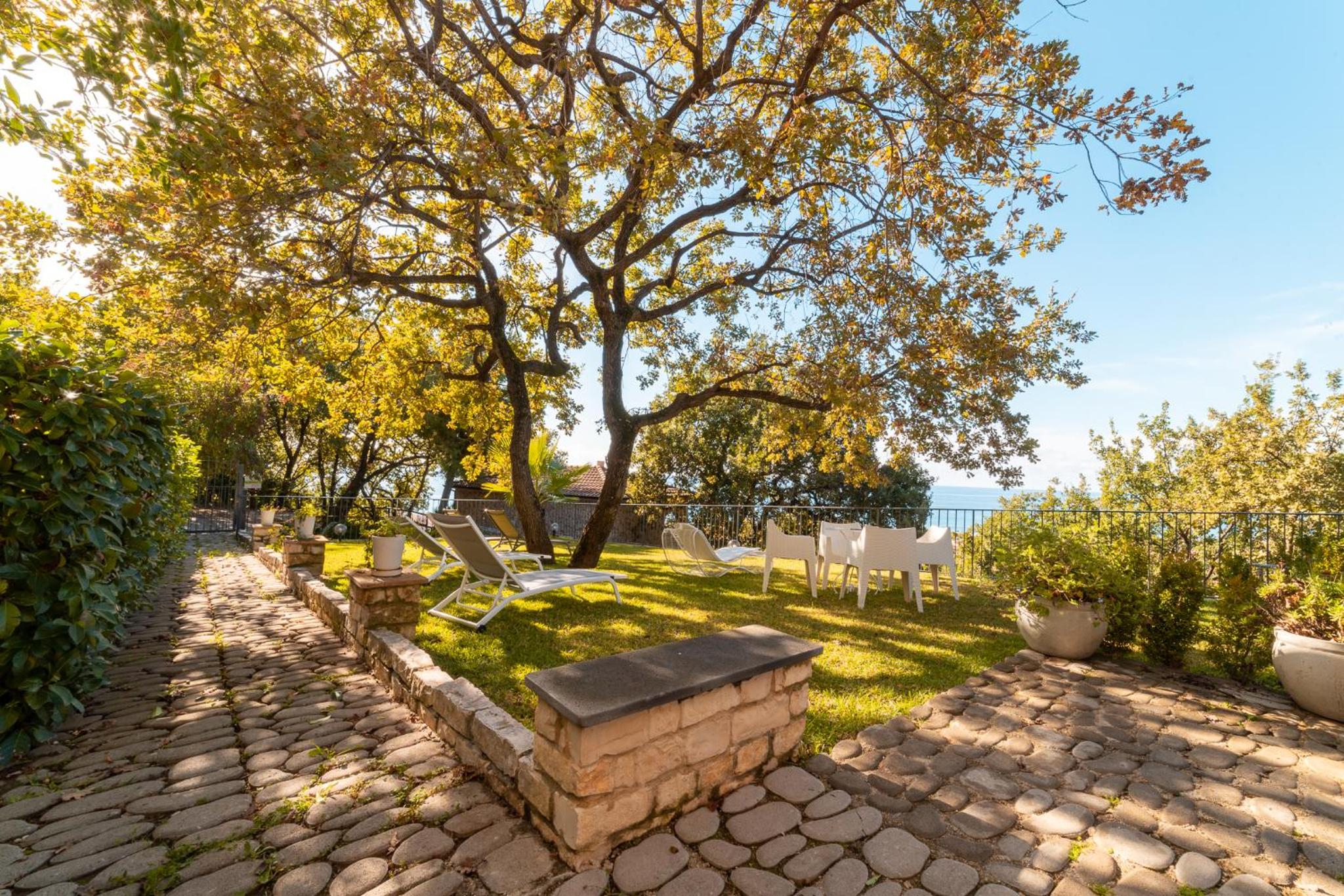 Villa Chiara view 4