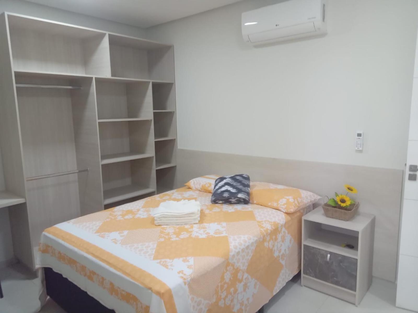 FLATS MANOEL TAVARES