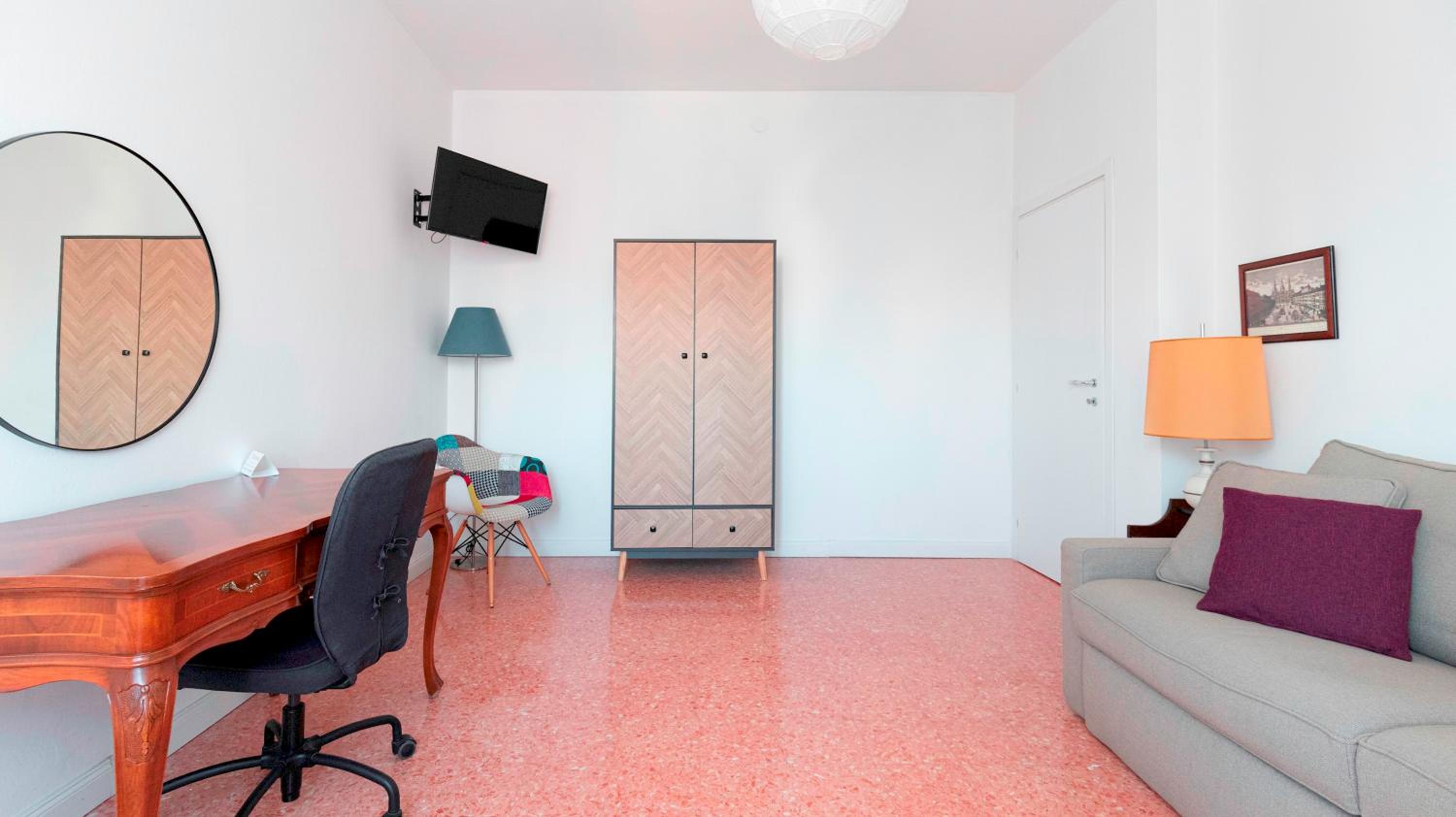 hotel room