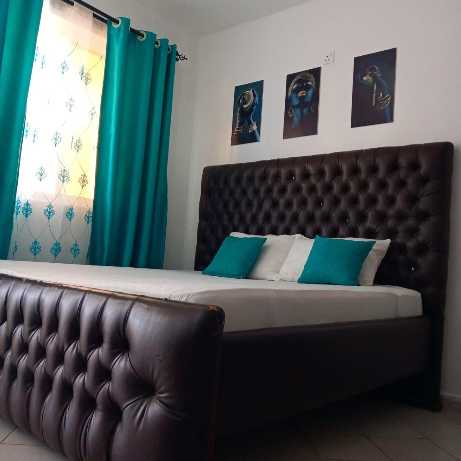 Lux Suites Mwembeni studios Bamburi view 3