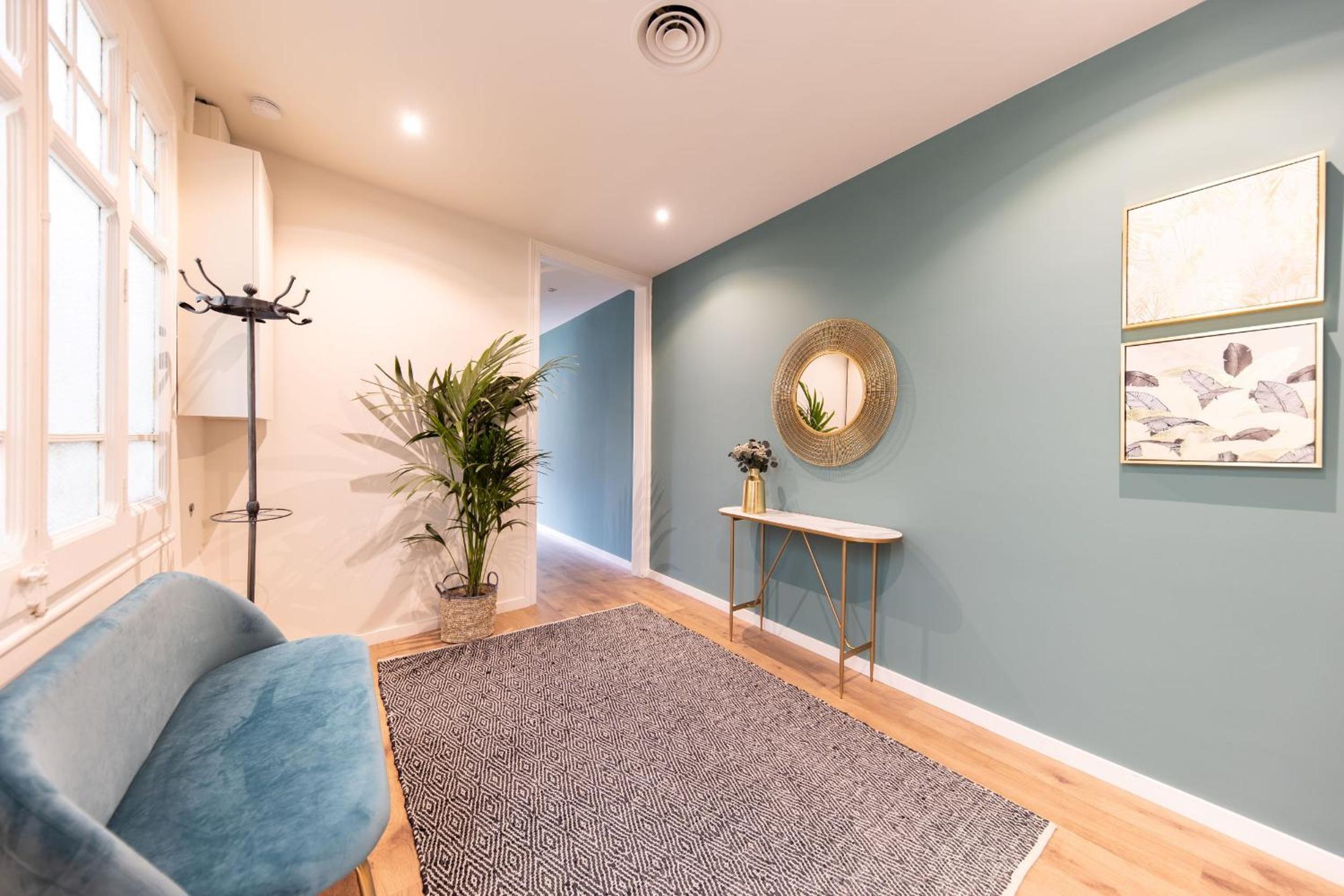 Ola Living Diagonal Apartments