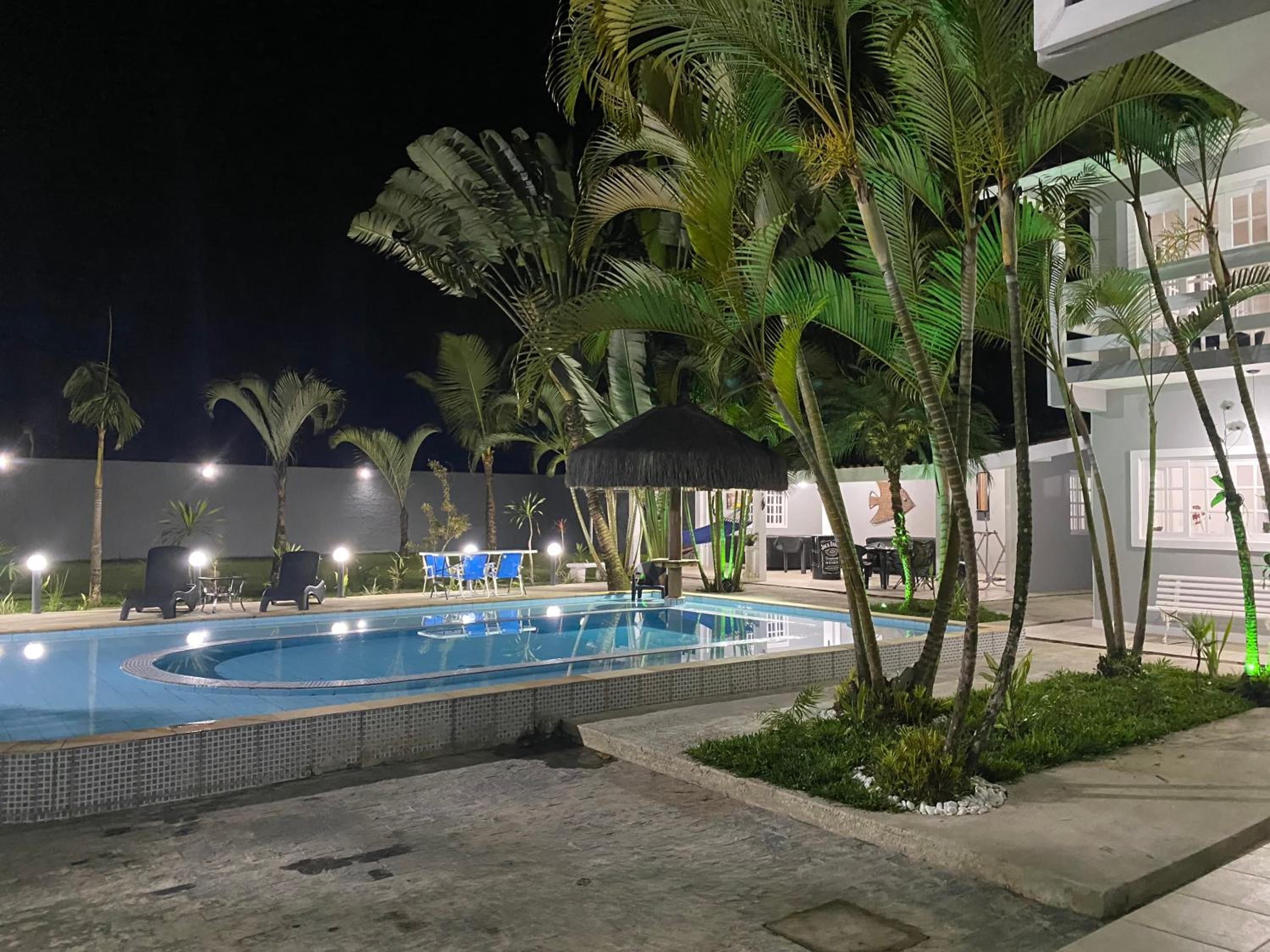 Linda casa na Barra do Sahy 1 (Litoral Norte - SP)