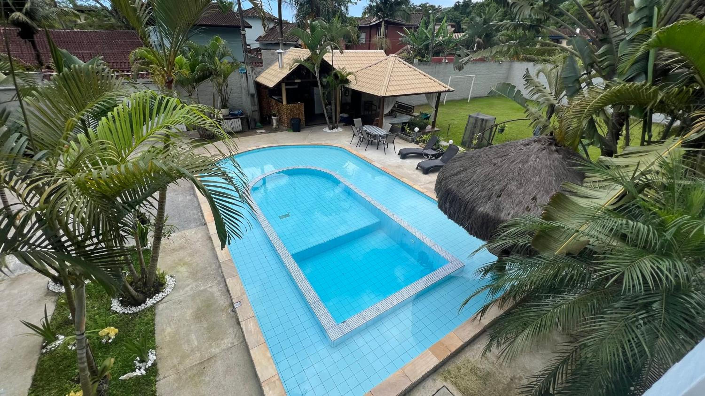 Linda casa na Barra do Sahy 1 (Litoral Norte - SP)
