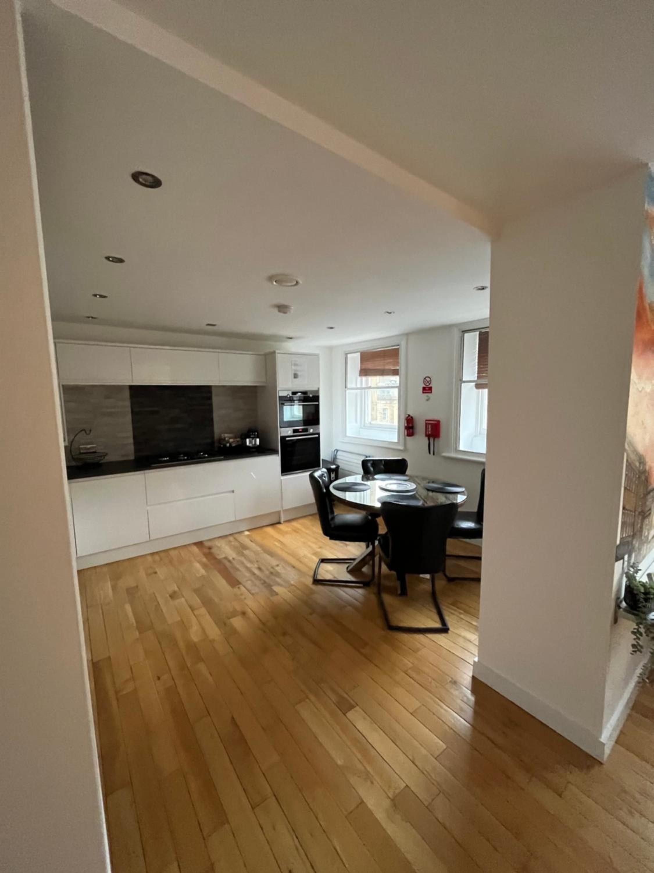 NE1 Luxury City Centre Apartment