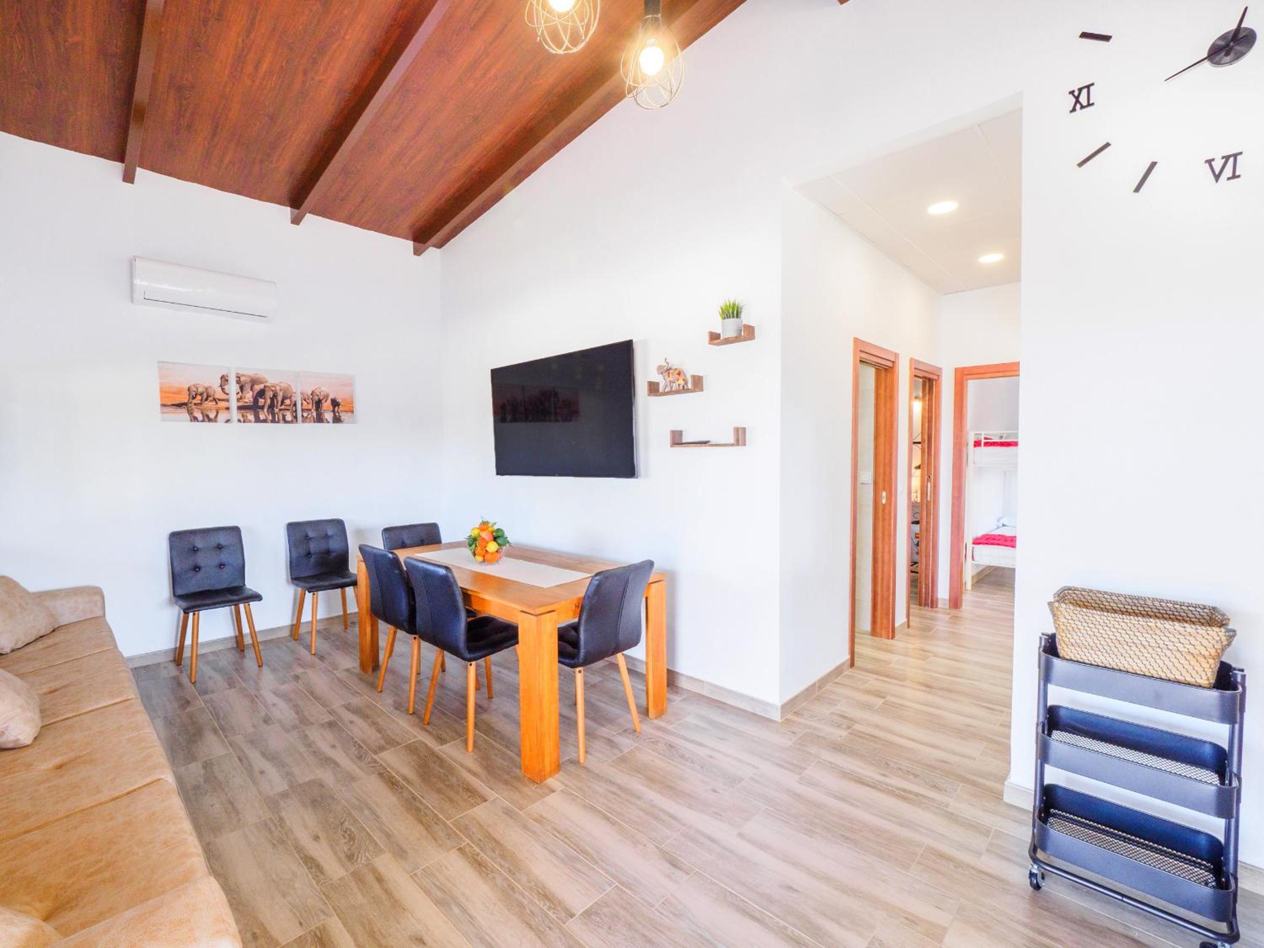 Cubo's Villa Marifran