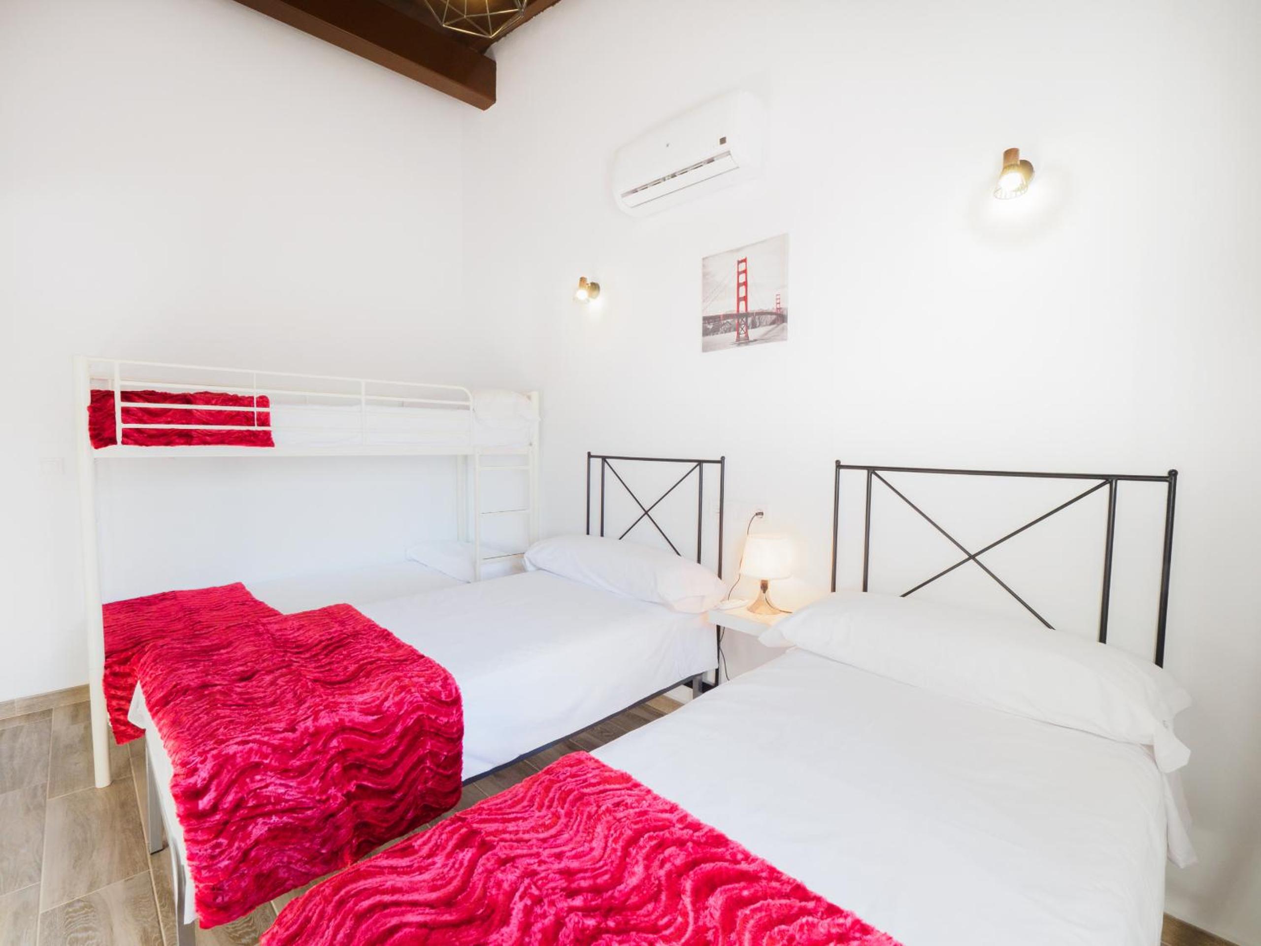Cubo's Villa Marifran