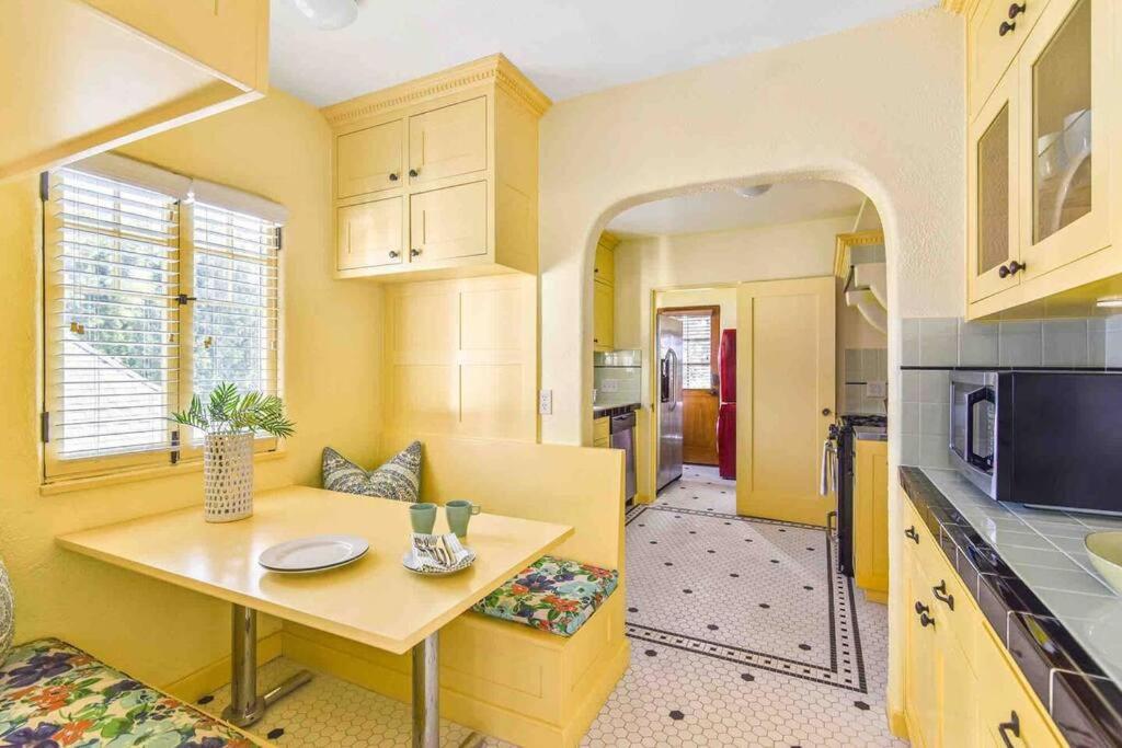 The Spanish Hideaway