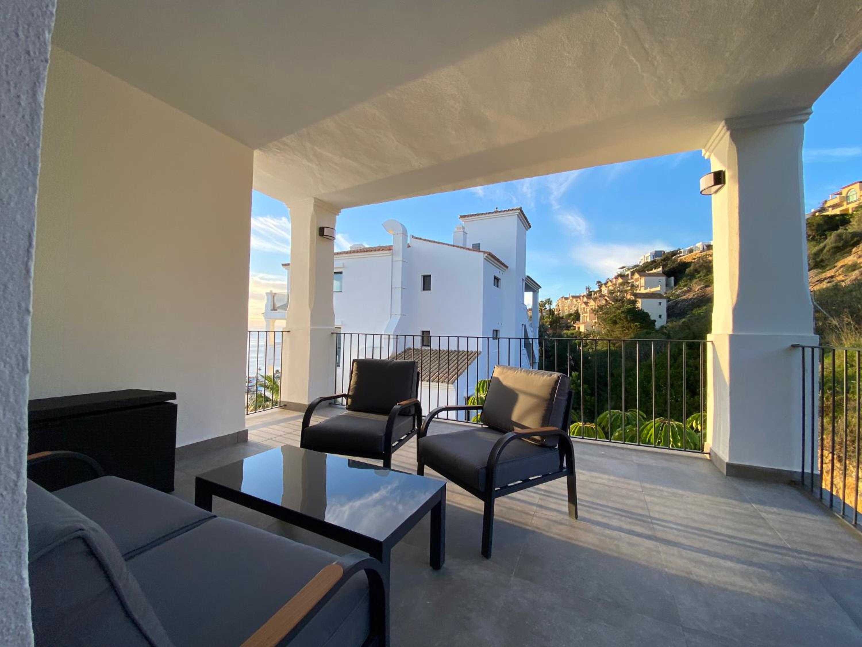Luxurious Apartment with Seaview in Sunny Manilva