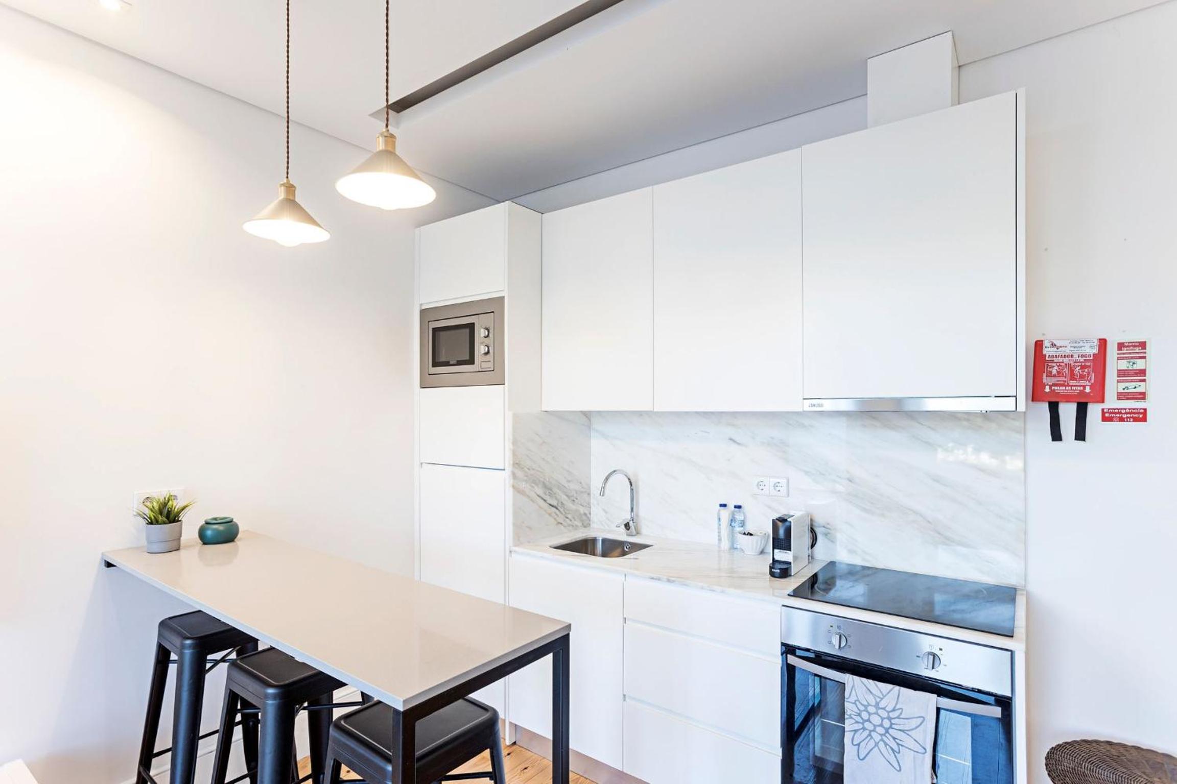 Wonderful Duplex W Private Patio & AC by LovelyStay view 5