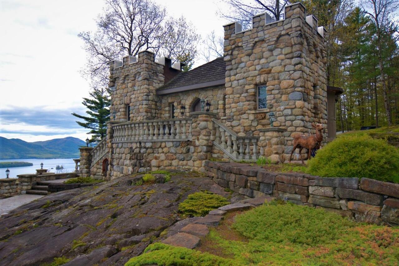 HIGHLANDS CASTLE overlooking Lake George plus 2 other CASTLES & SUITES