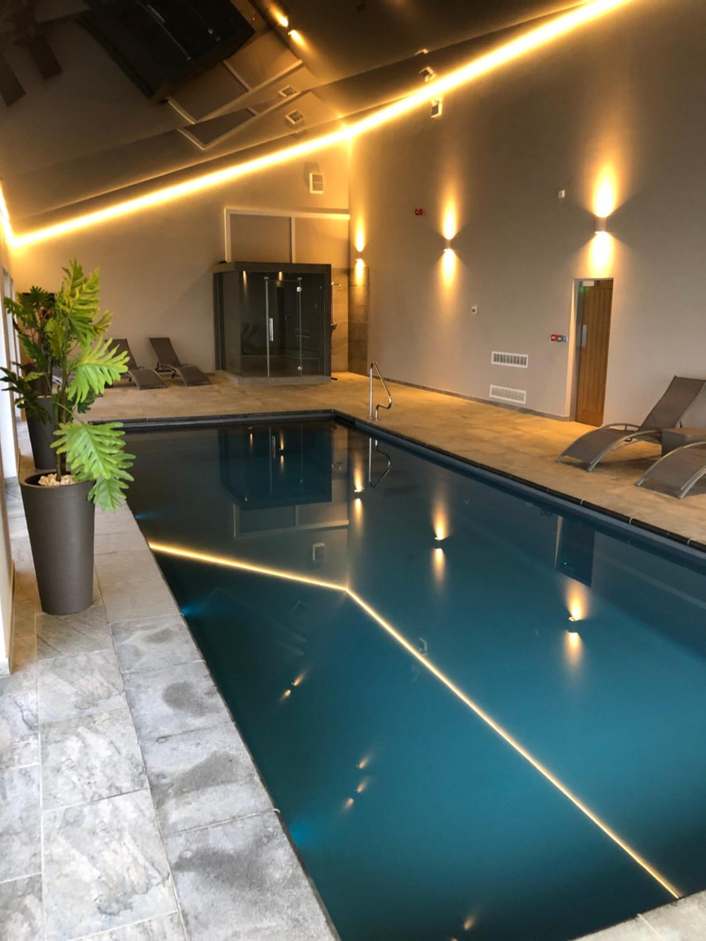 Burton Lodge Guest House & Spa