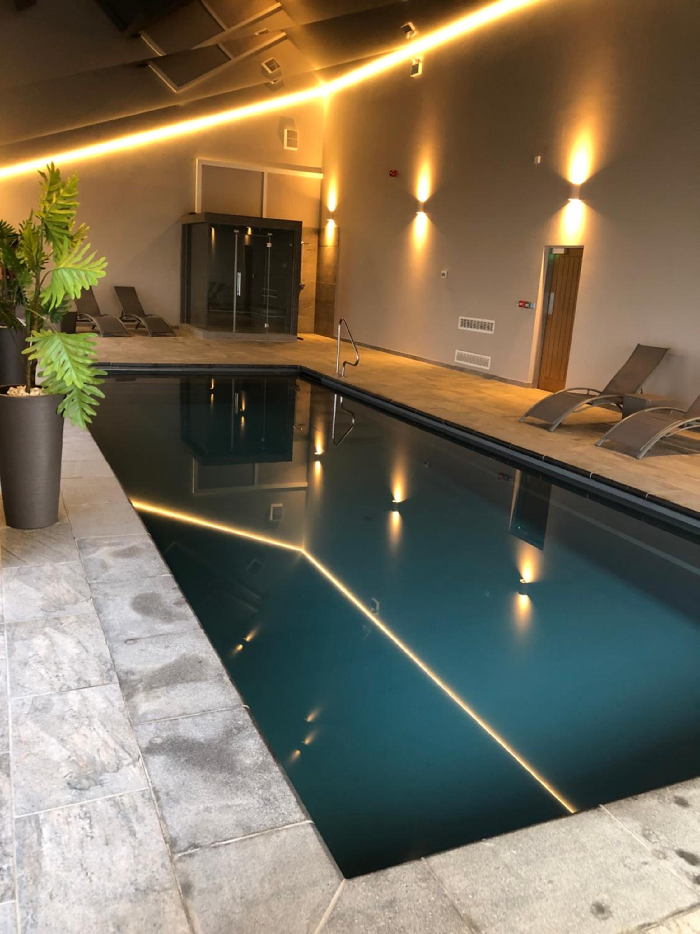Burton Lodge Guest House & Spa
