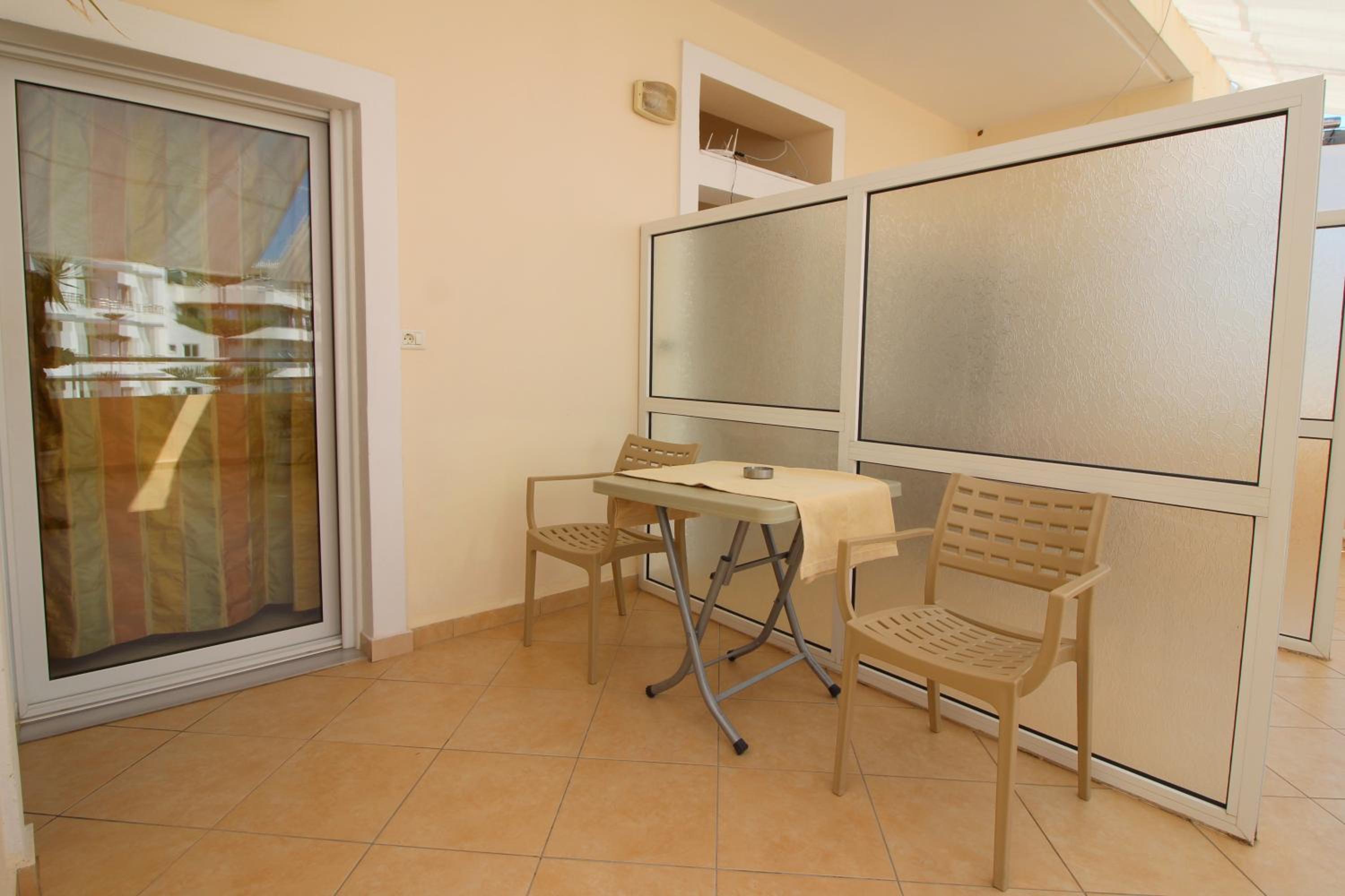 Lengu Holidays Houses