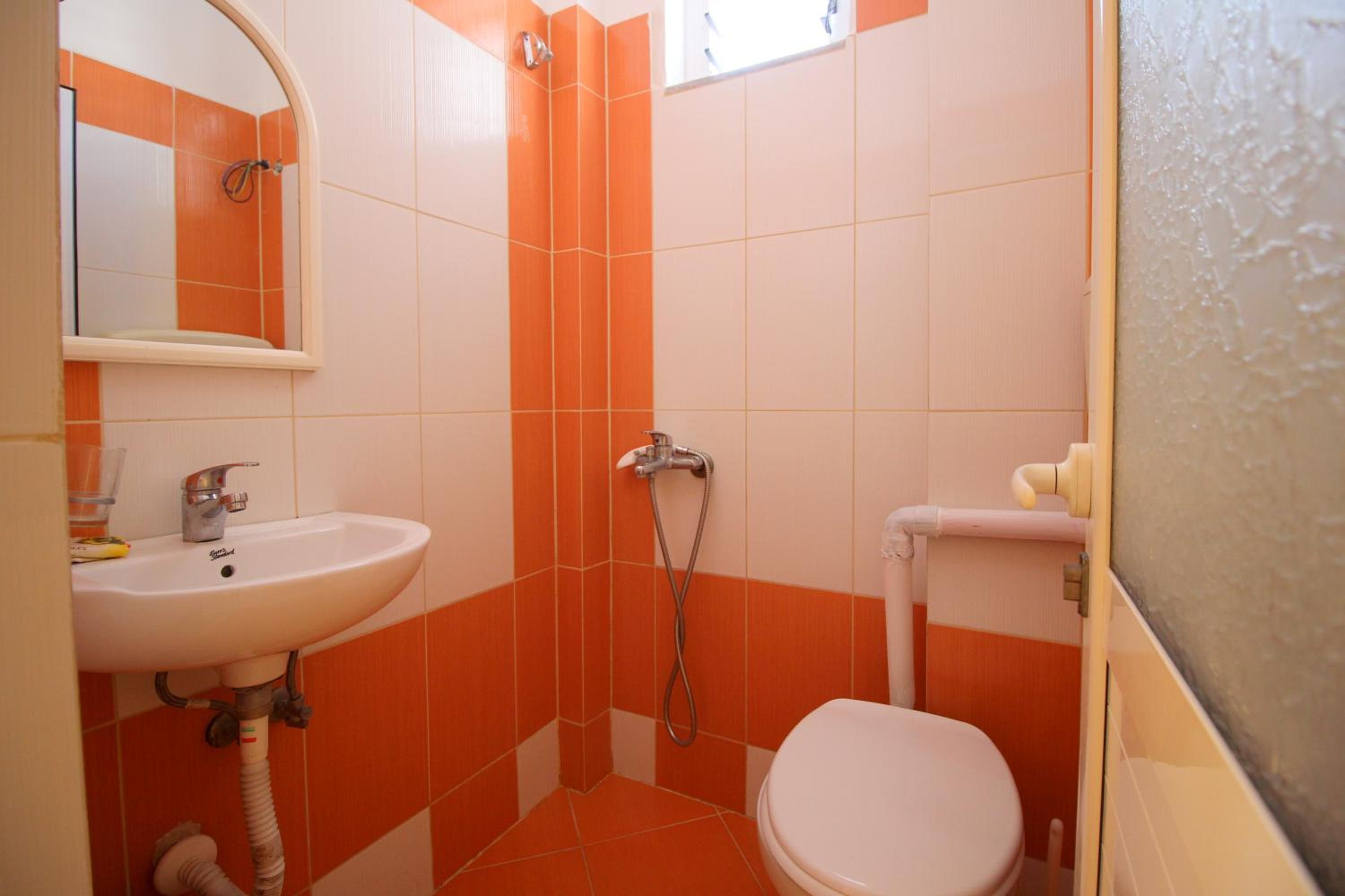Lengu Holidays Houses