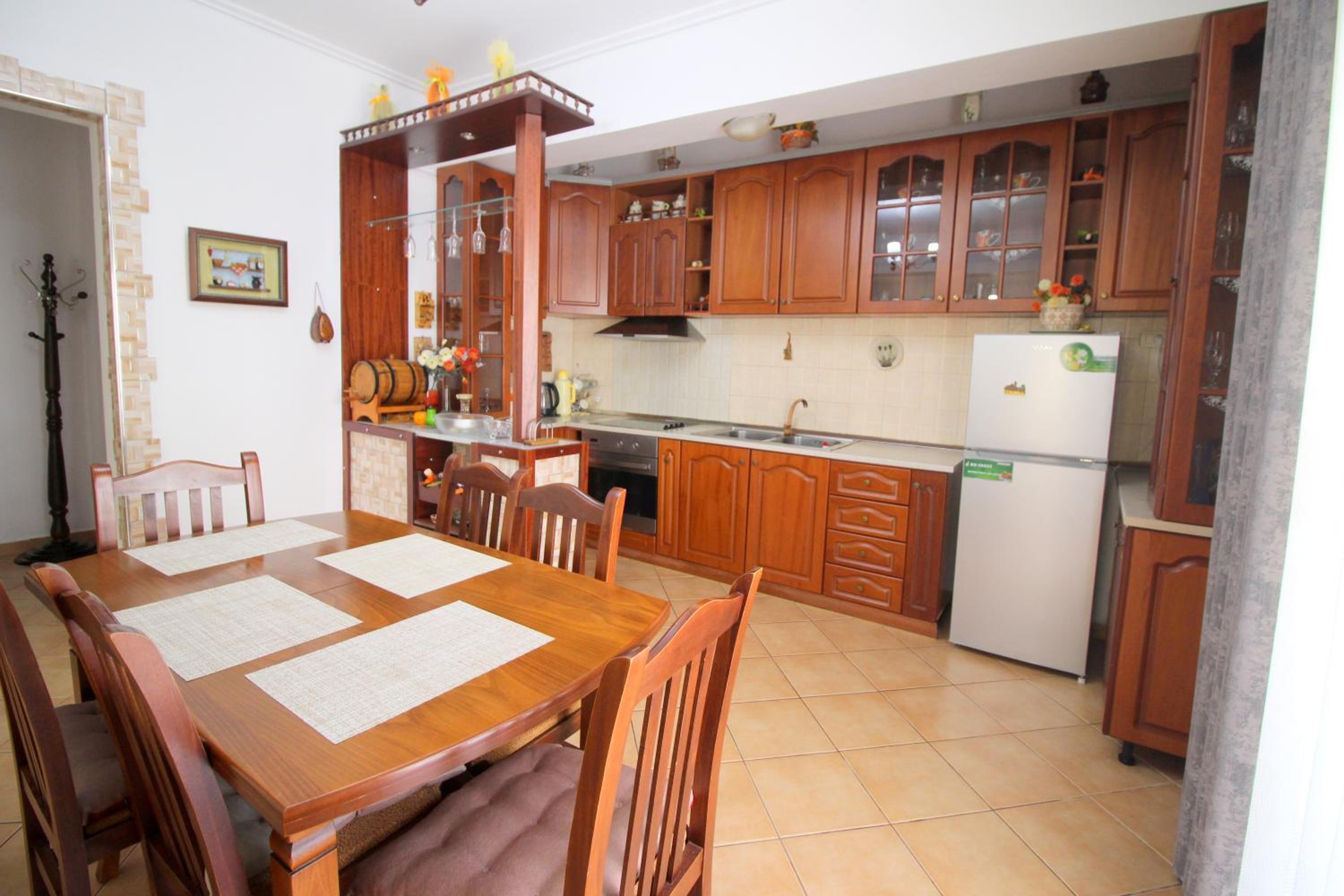 Lengu Holidays Houses