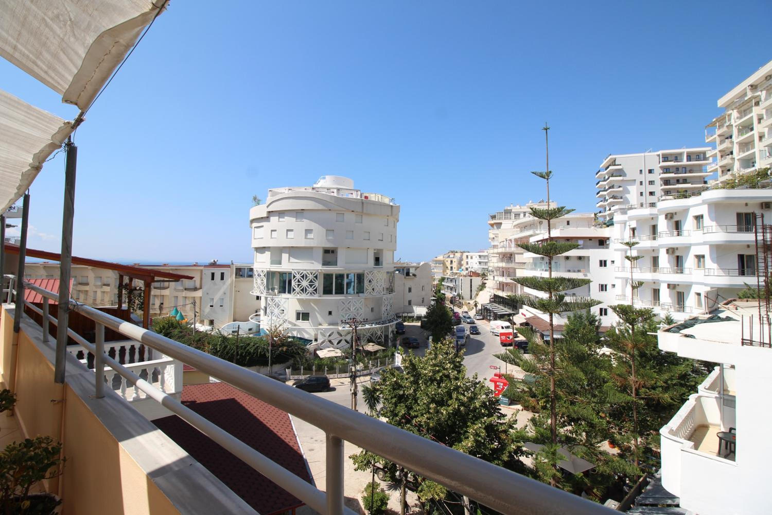 Lengu Holidays Houses