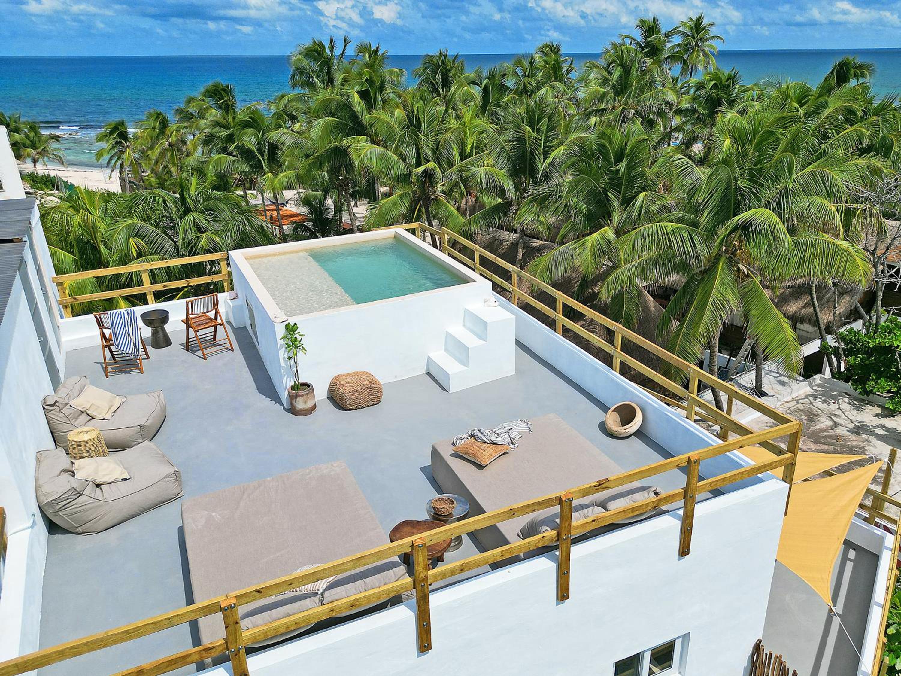 Casa Alkimia Town view 4