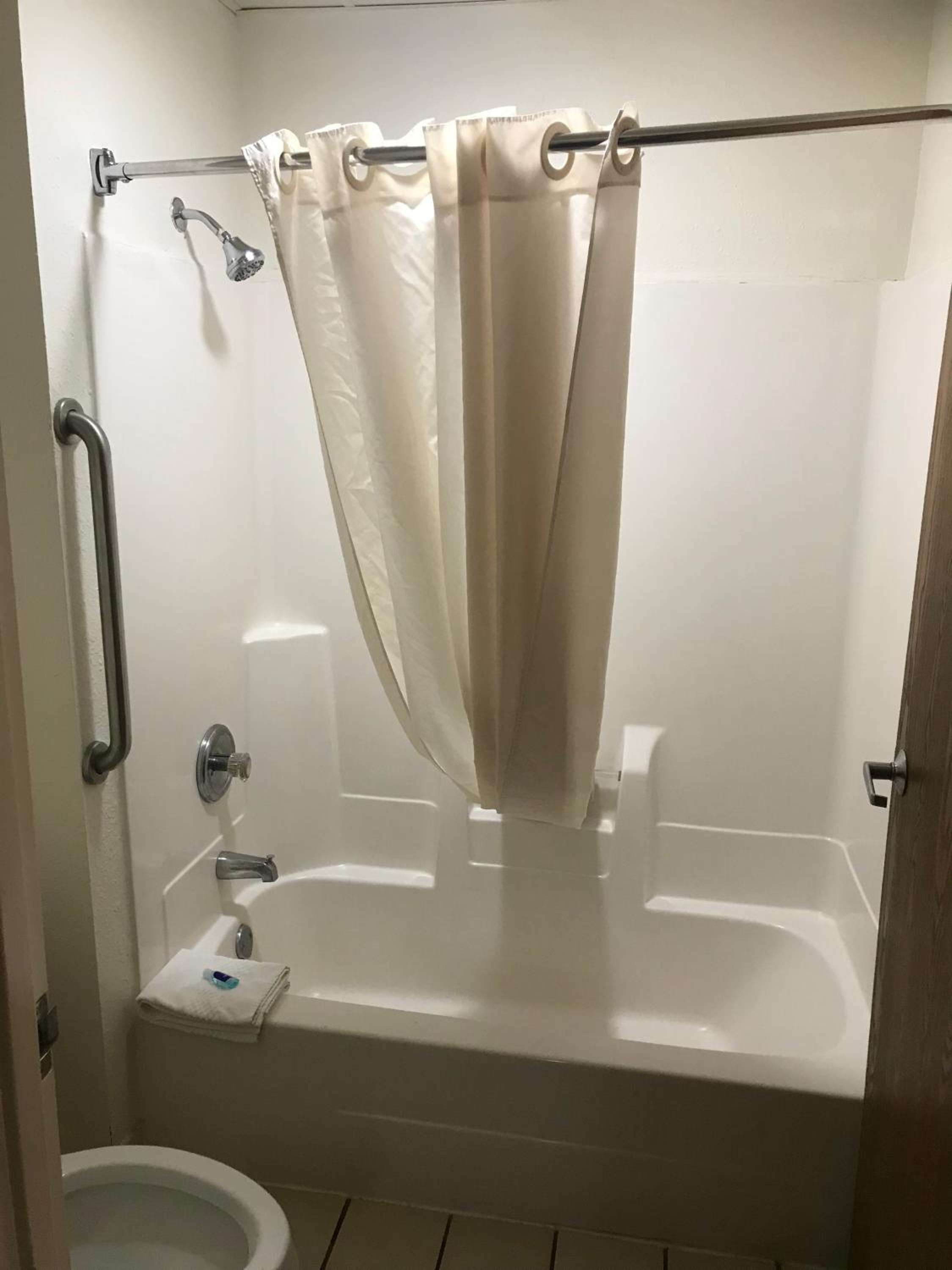 The Best Inn & Suites, Zdjęcie 6