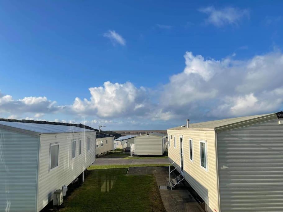Reeva's Retreat at Littlesea Holiday Park, Weymouth view 4